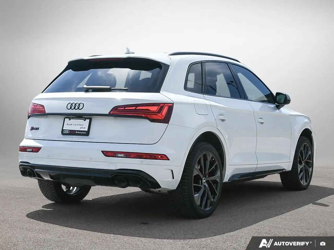 Audi SQ5 снимка Audi SQ5
