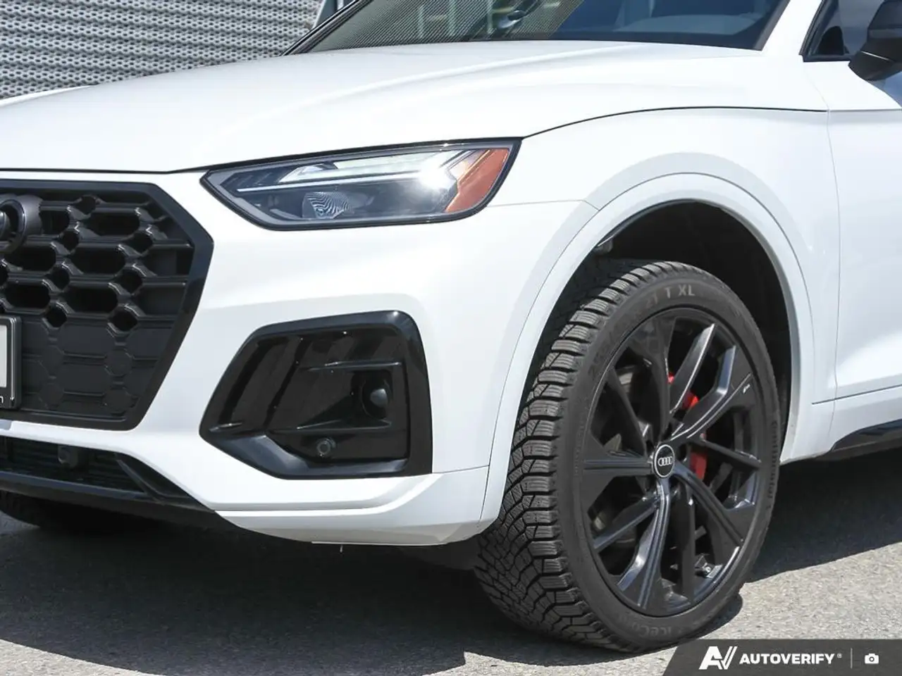 Audi SQ5 снимка Audi SQ5