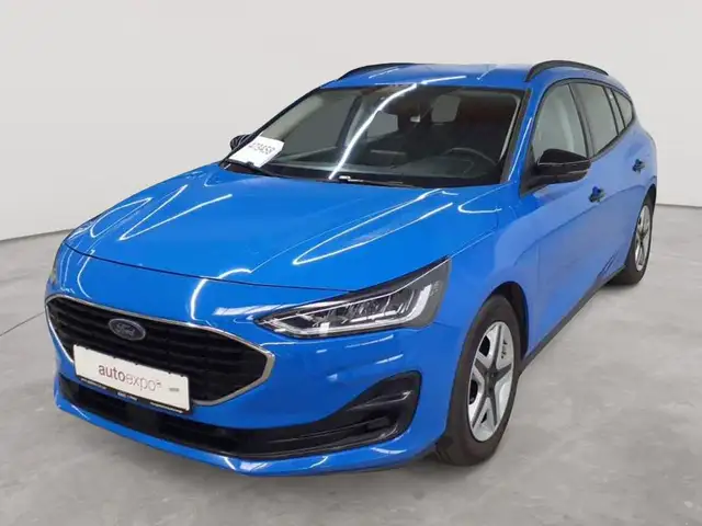 Ford Focus view 2