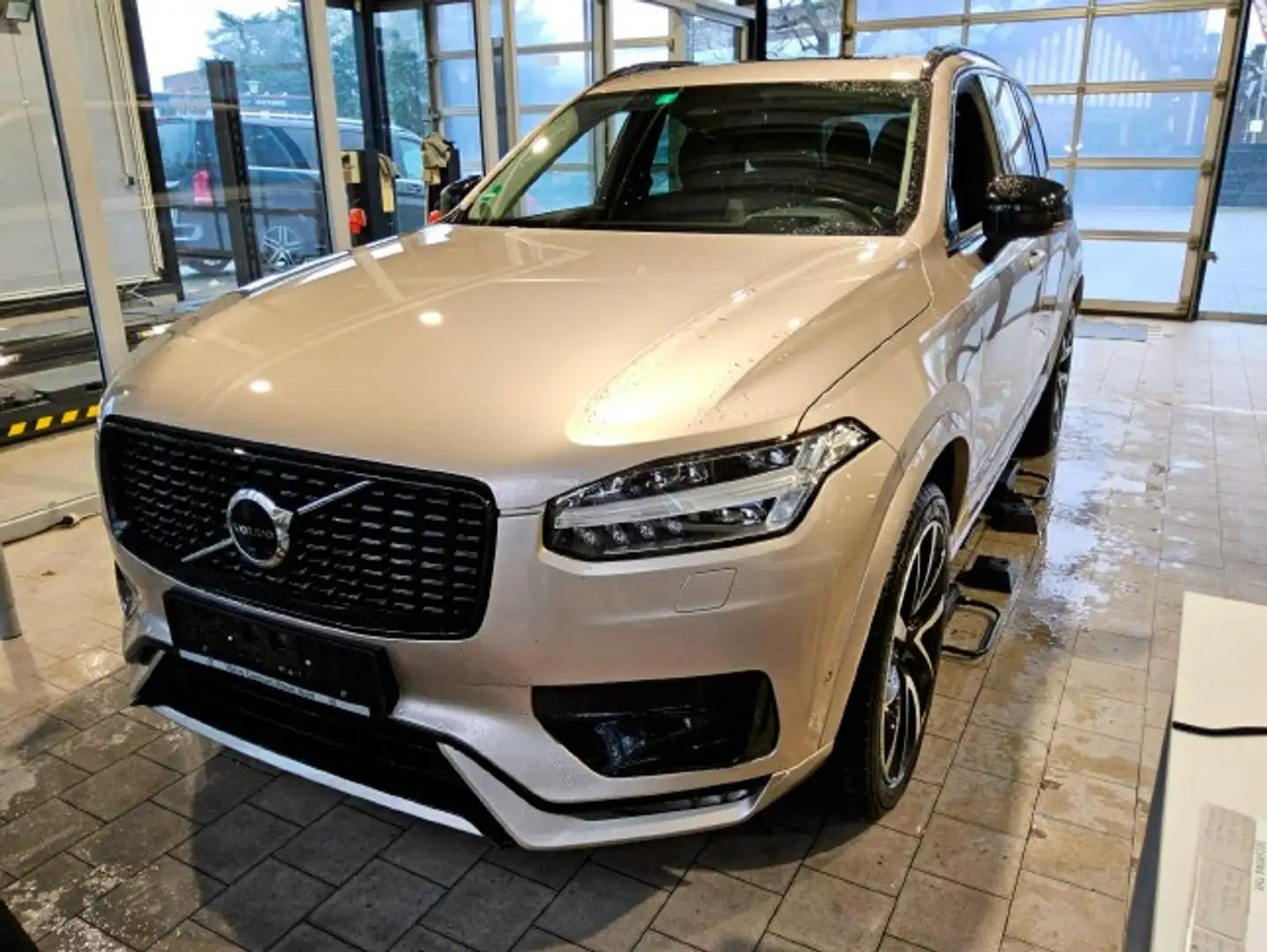 Volvo XC90 B5 (D) AWD  Ultimate Dark+AHK+360°KAM+21"LM Gold - 2
