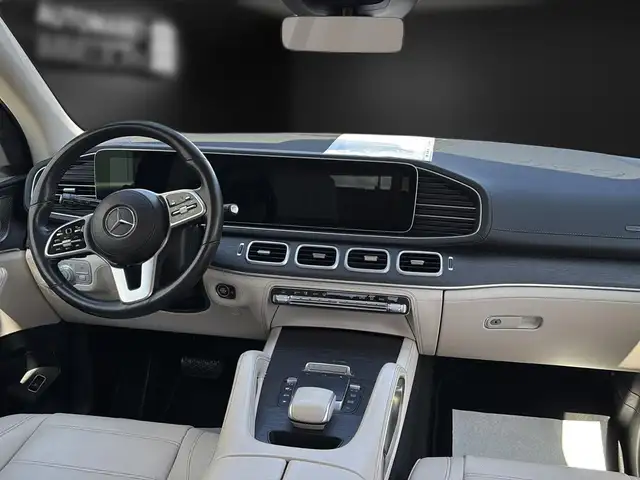Mercedes-Benz GLE view 13