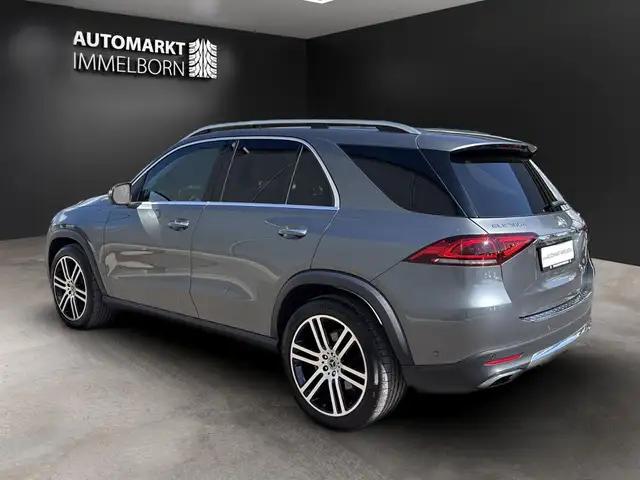 Mercedes-Benz GLE view 5