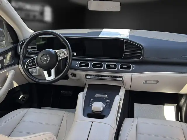 Mercedes-Benz GLE view 14