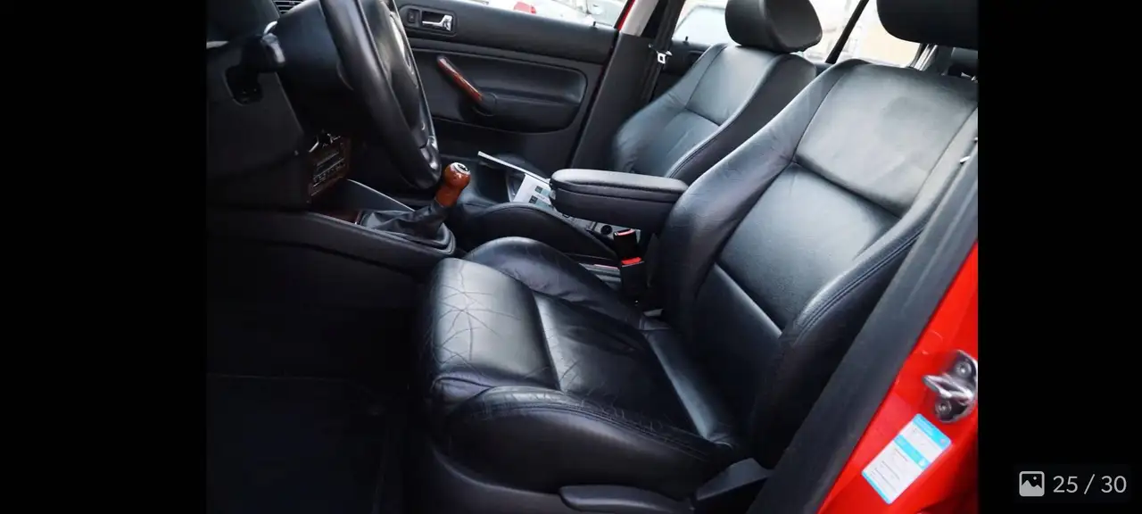 Volkswagen Golf IV 2.8 V6 4Motion, foto 5