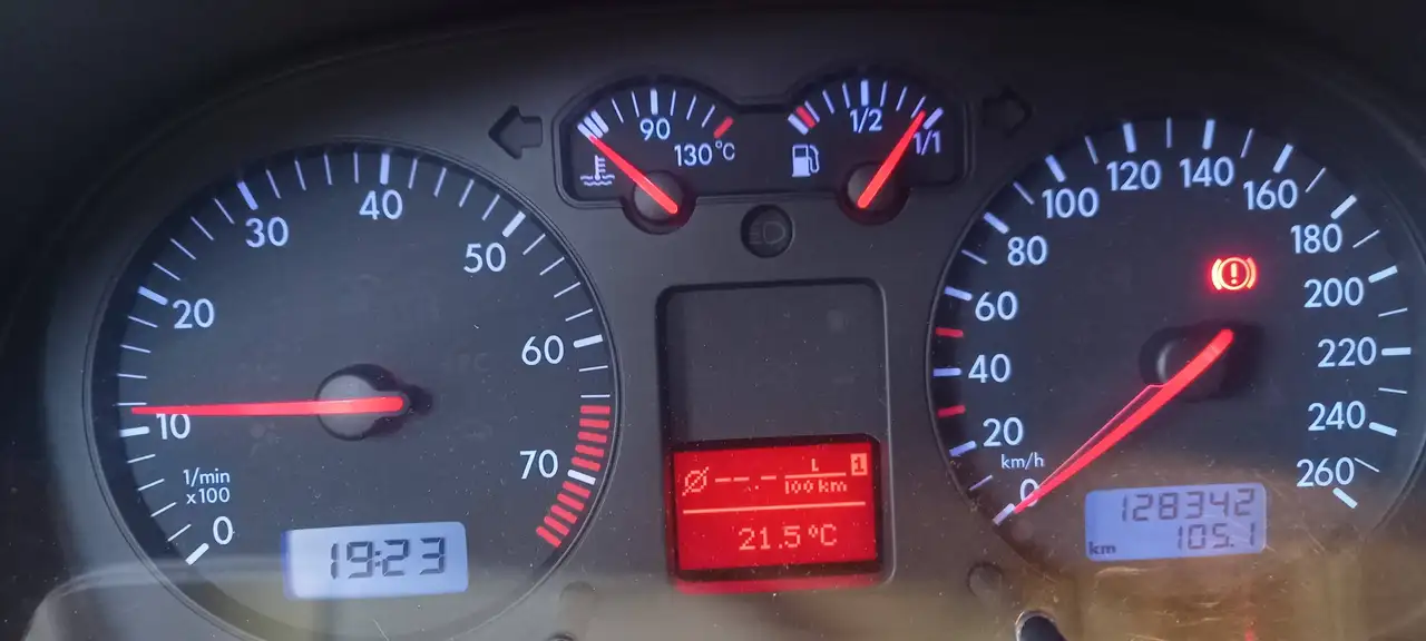 Volkswagen Golf IV 2.8 V6 4Motion, foto 7