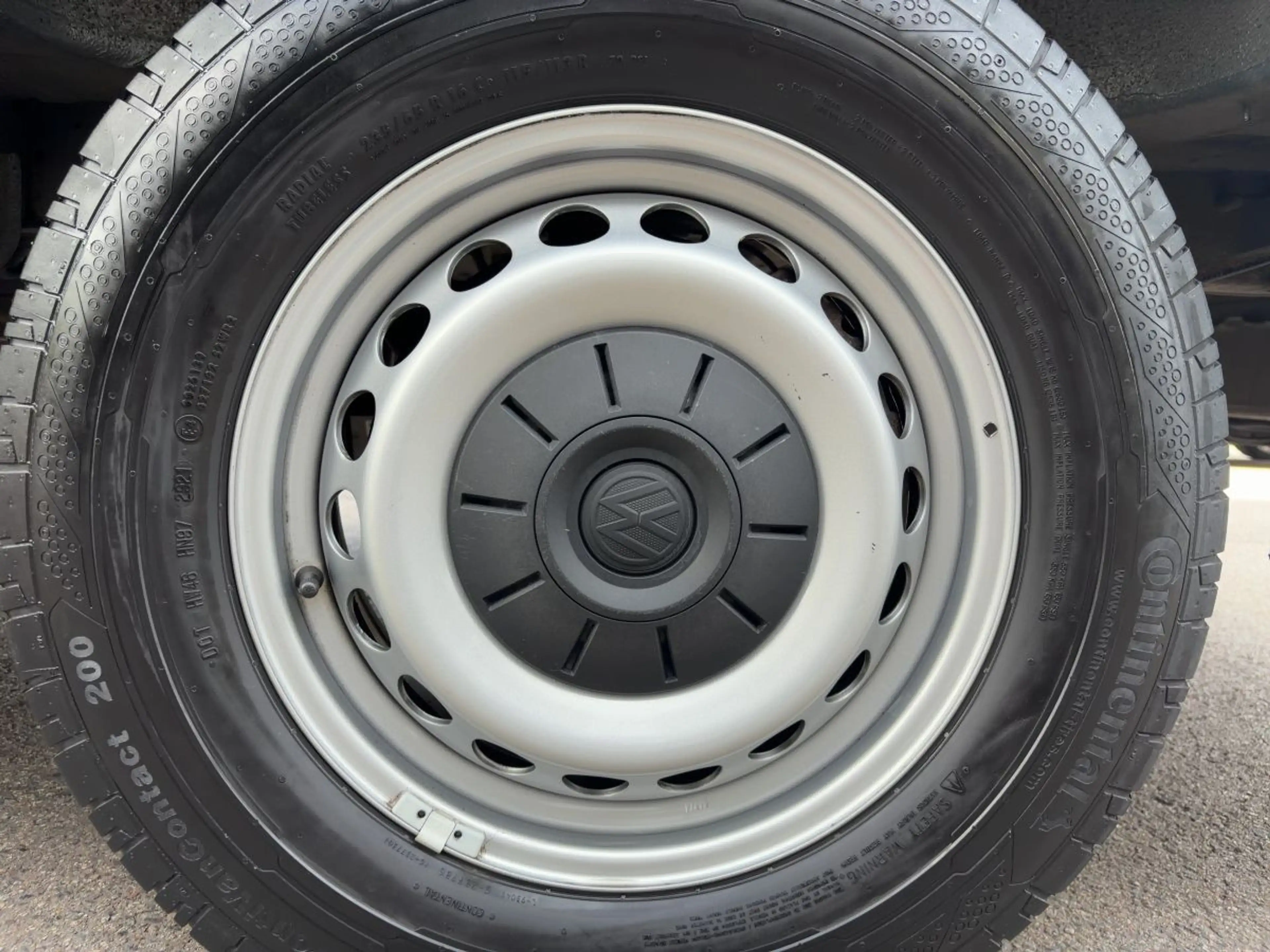 Volkswagen Crafter 35 2.0 TDI MR Kombi 4M 9-Sitze LED Stand — photo 7
