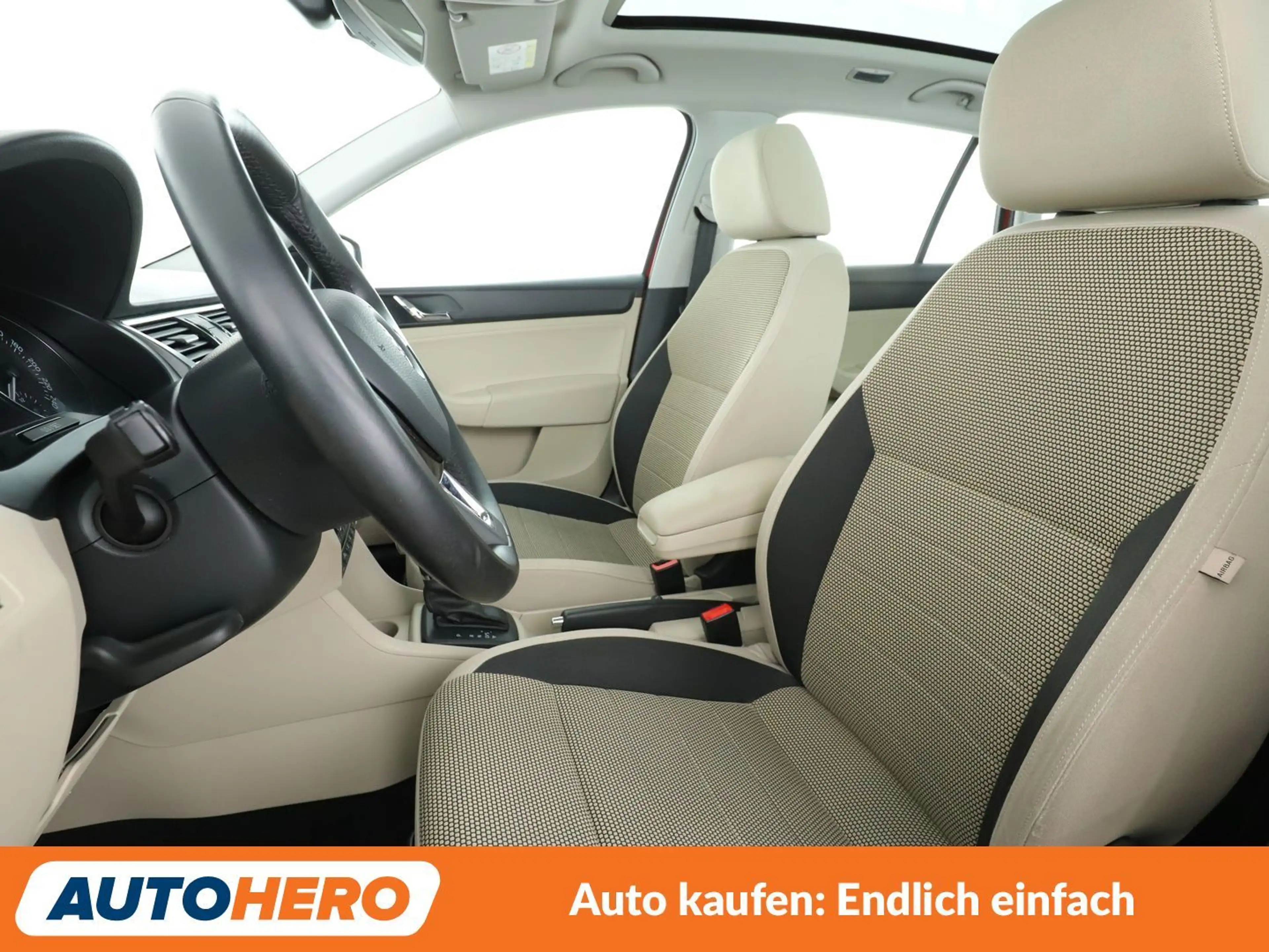 Skoda Rapid/Spaceback 1.4 TSI Style Aut.*NAVI*XENON*TEMPO* — photo 10