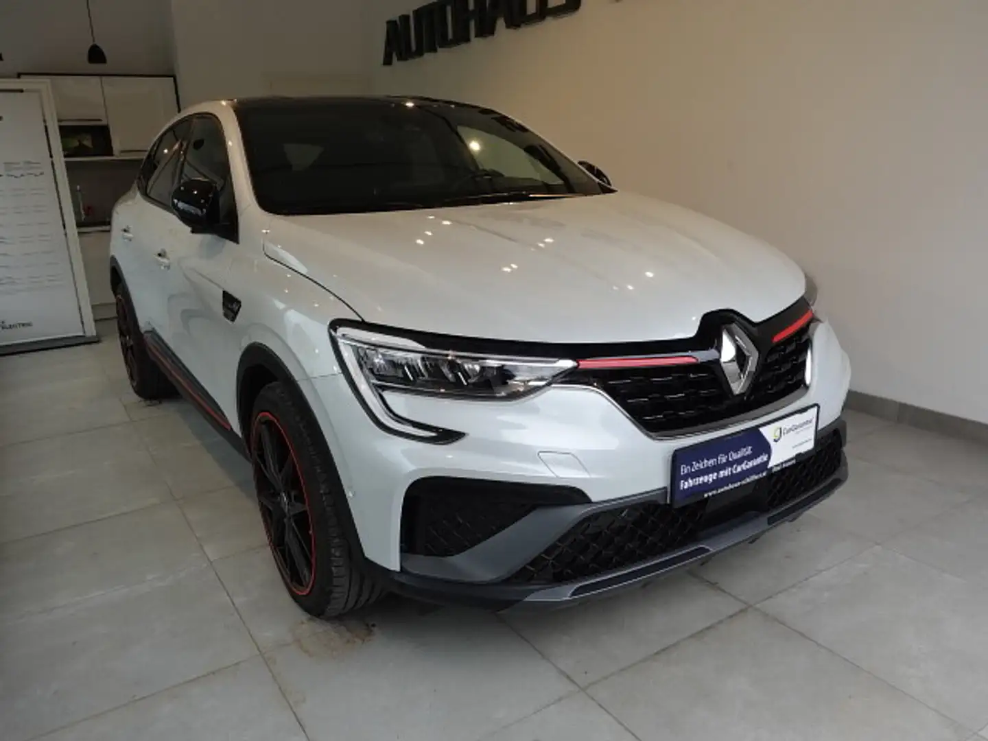 Renault Arkana Mild Hybrid 160 EDC R.S.Line Aut. Weiß - 2