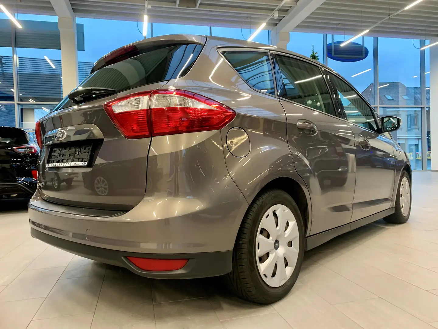 Ford C-Max C-MAX 1.6 Ti-VCT Trend Bruin - 2