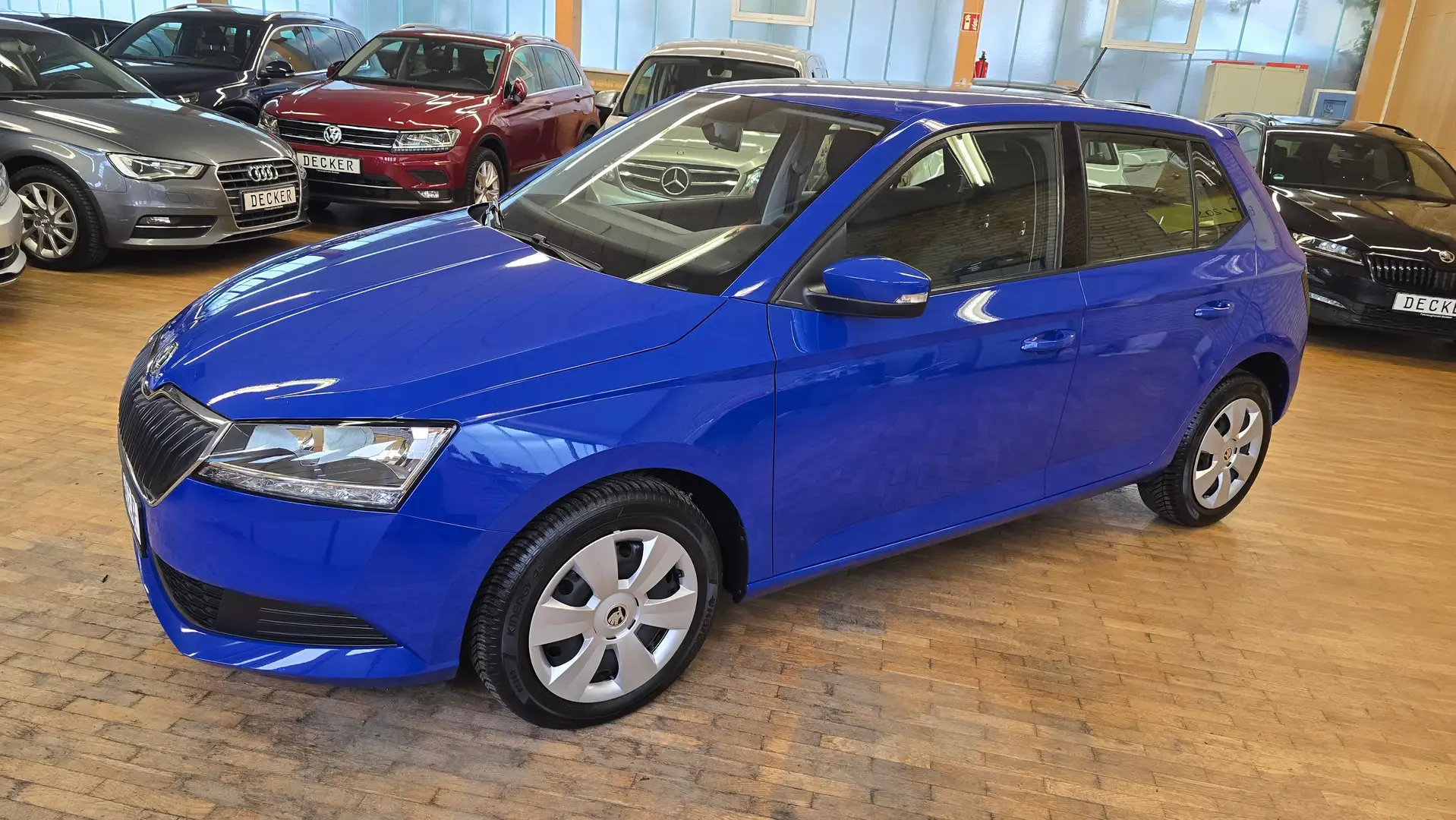 Skoda Fabia Cool Plus 1.0l 75PS SHZ KLIMA DAB BLUETH USB 2HAND Blau - 1