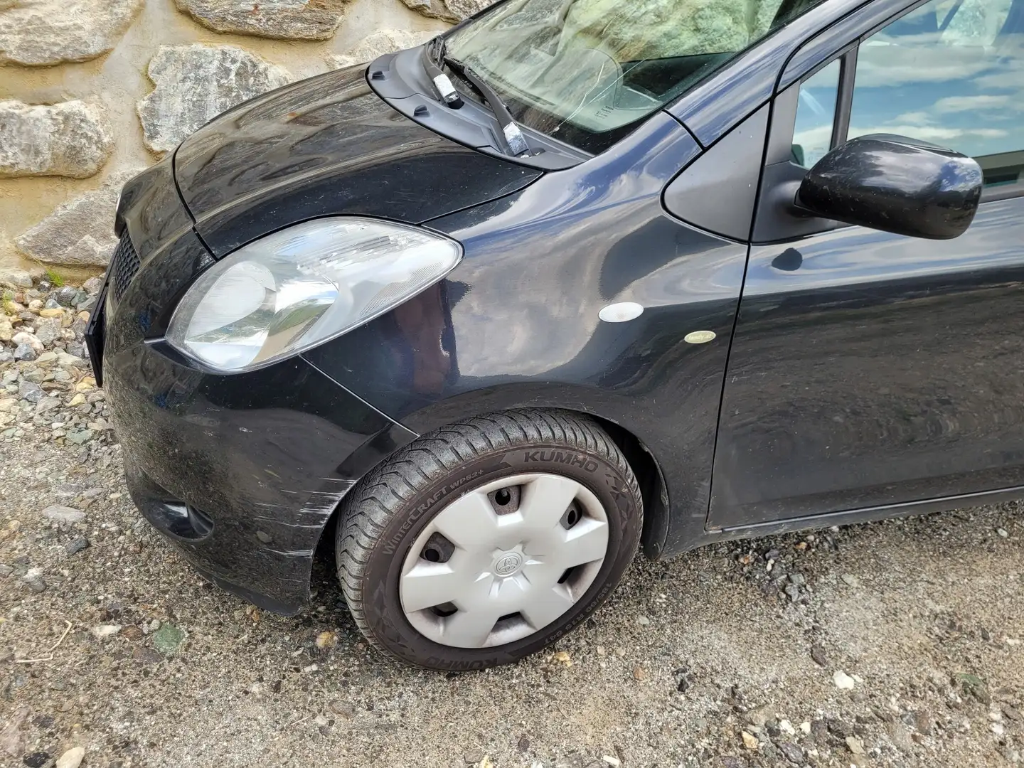 Toyota Yaris 1,3 VVT-i Linea Sol Klima - 2