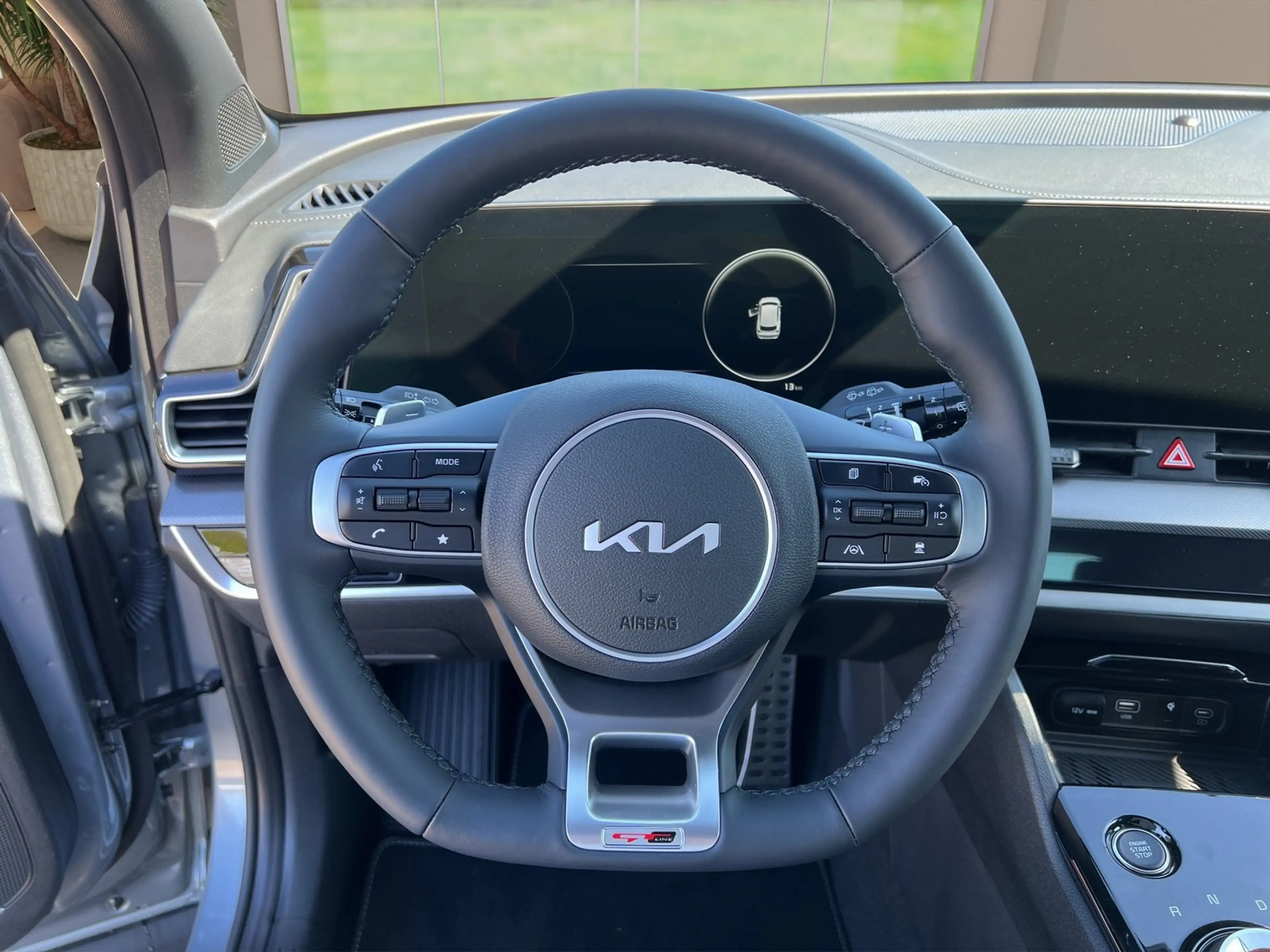 Kia Sportage 1.6 T HEV GT-line 4WD SD Sound Drive — photo 11