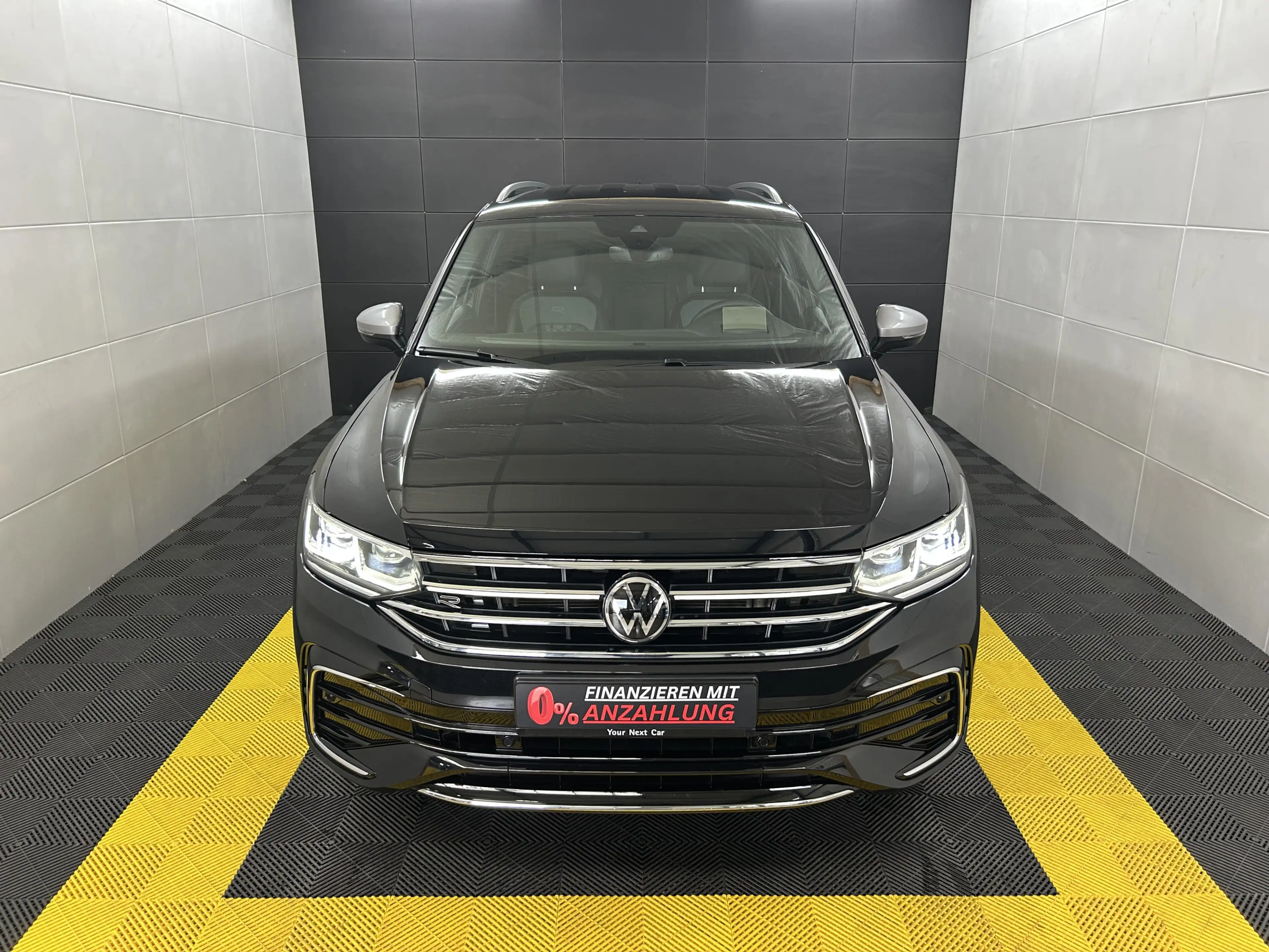 Volkswagen Tiguan Allspace R-Line 4M+ACC+7-Sitzer+Matrix — photo 2