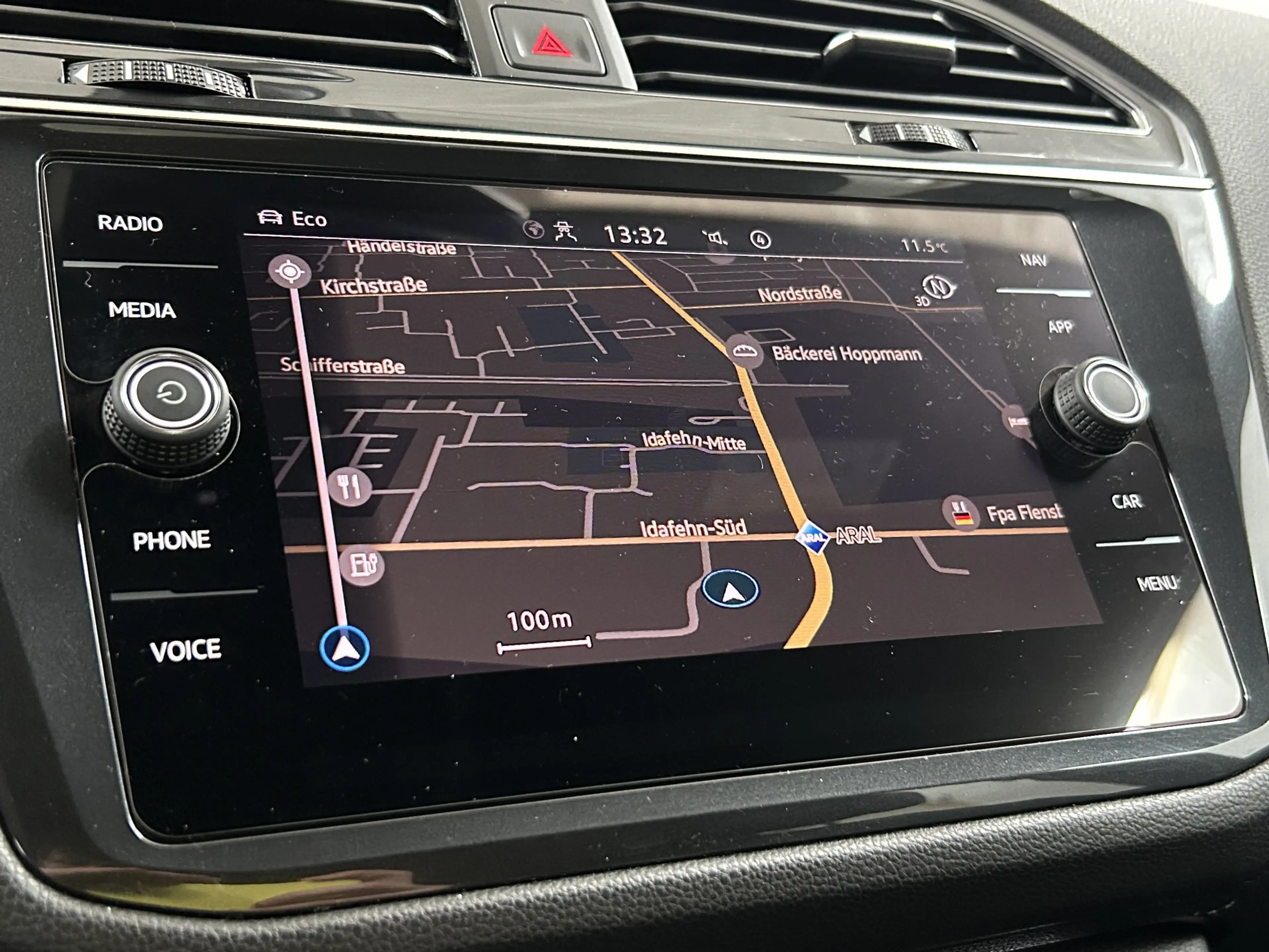 Volkswagen Tiguan Allspace R-Line 4M+ACC+7-Sitzer+Matrix — photo 14