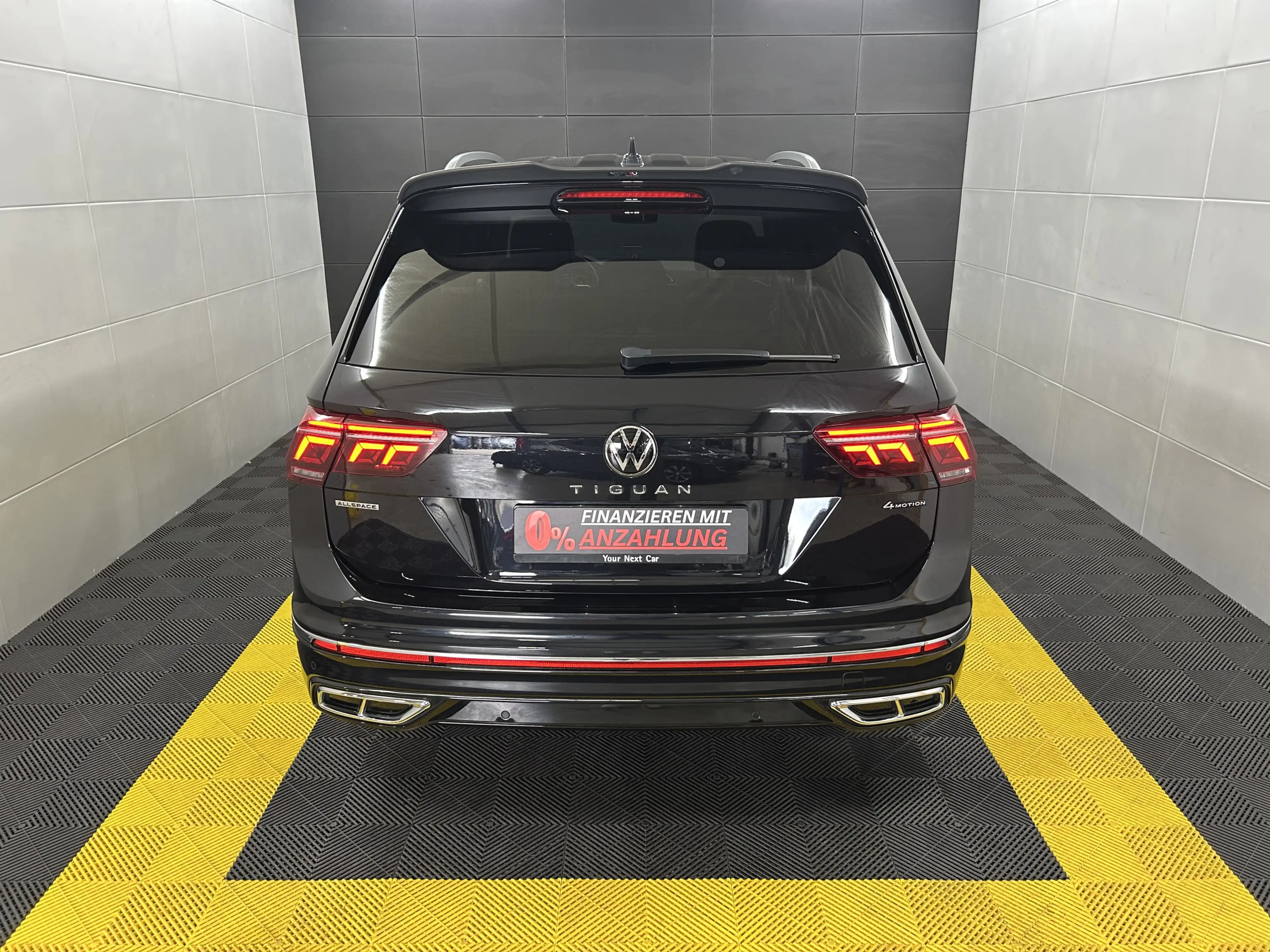 Volkswagen Tiguan Allspace R-Line 4M+ACC+7-Sitzer+Matrix — photo 6