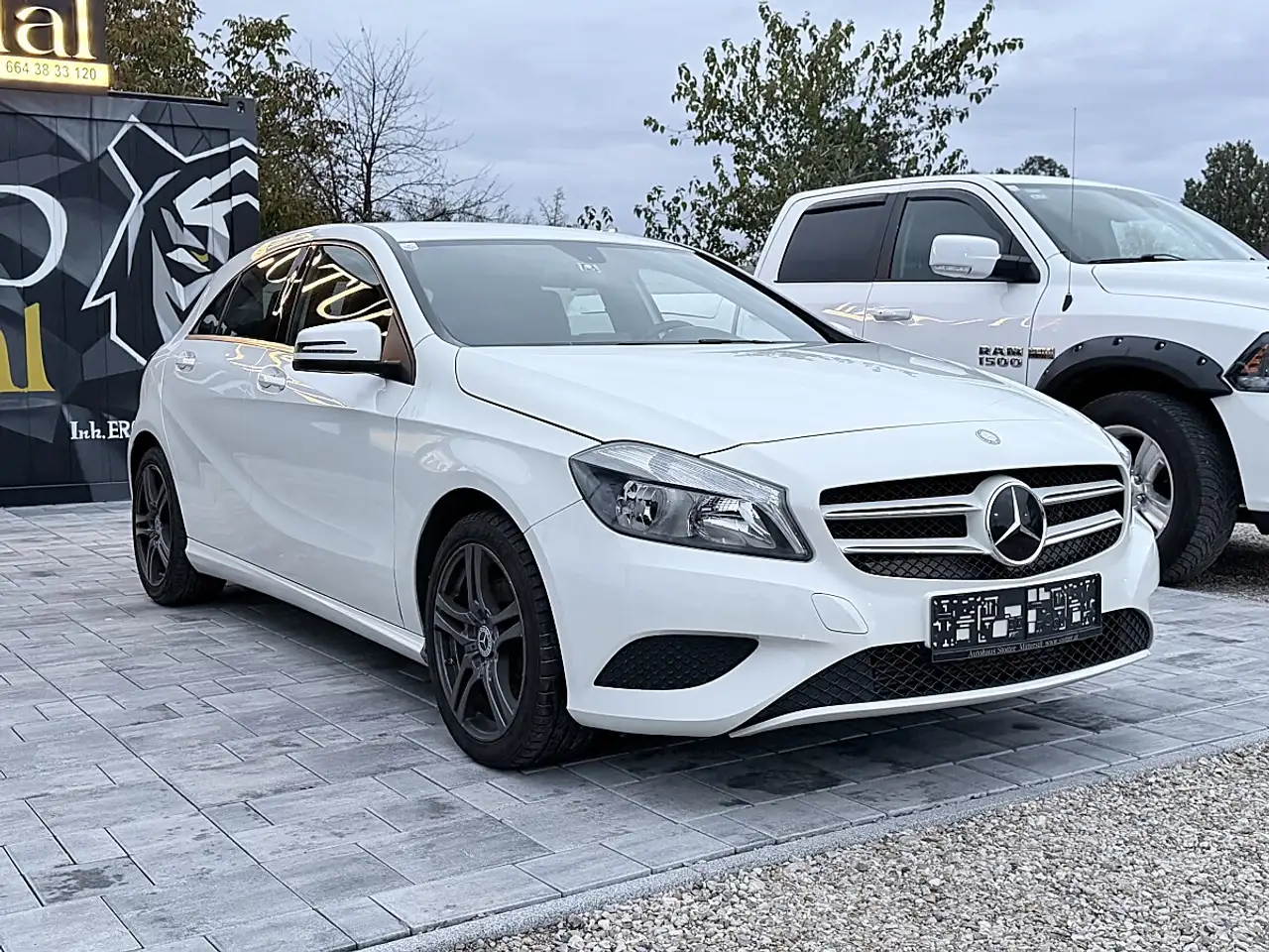 Mercedes-Benz A 180