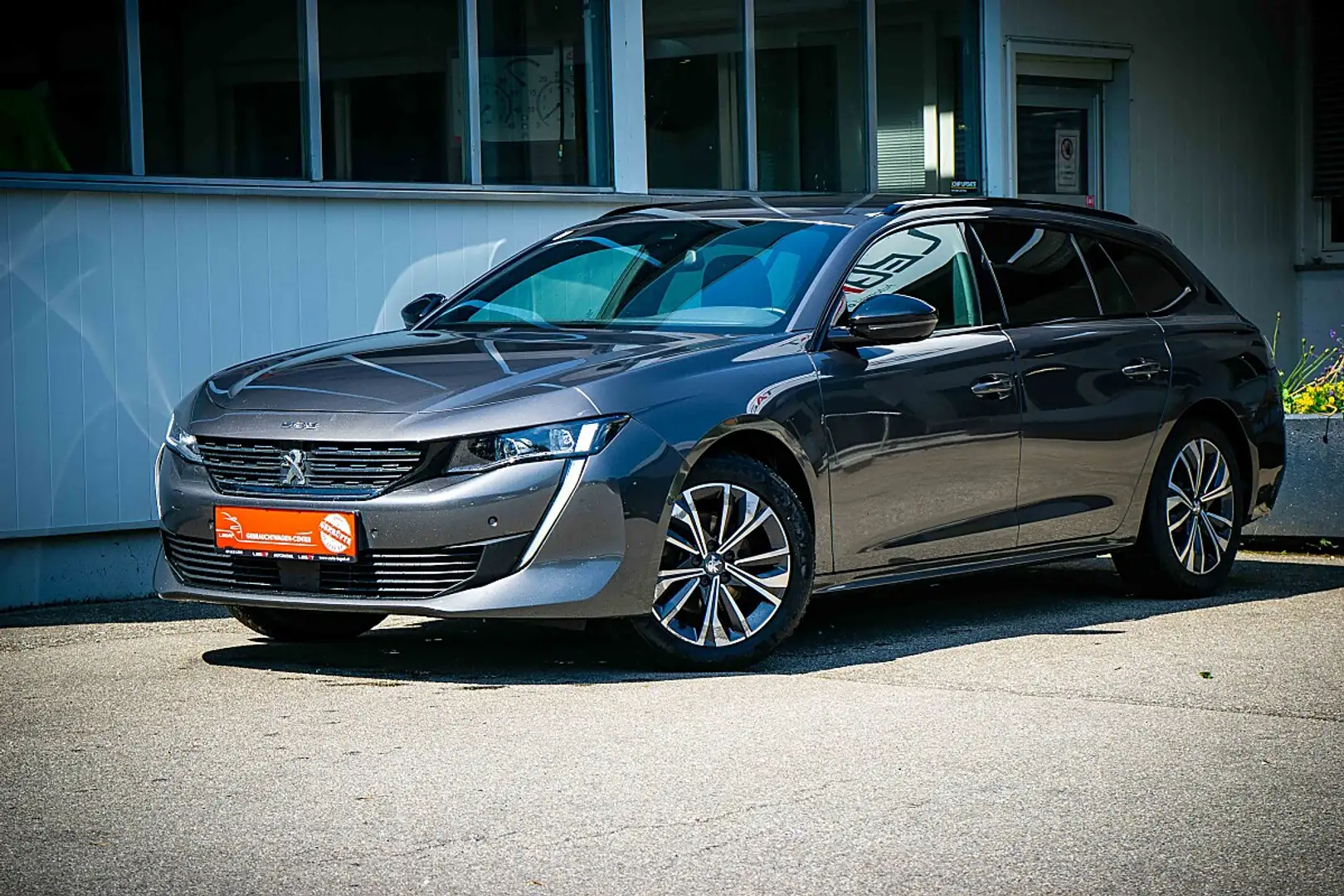 Peugeot 508 SW 1,5 BlueHDi 130 EAT8 S&S Allure Aut. *TOP* Grau - 2