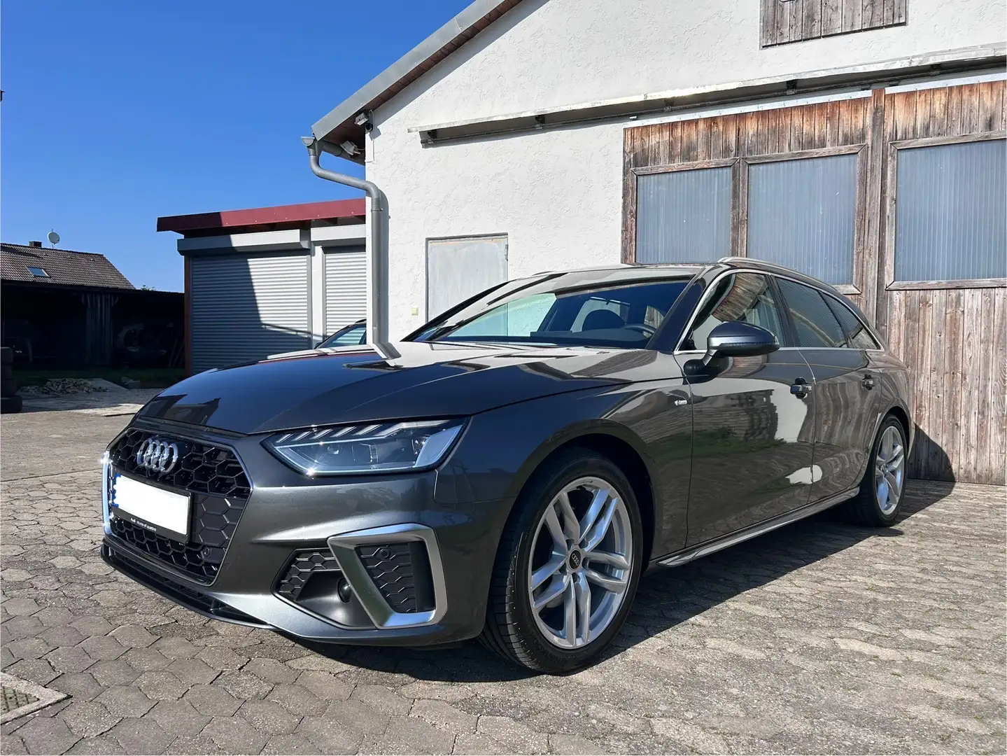 Audi A4 Avant 35 TFSI S tronic S line Garantie bis 2029 Grau - 2