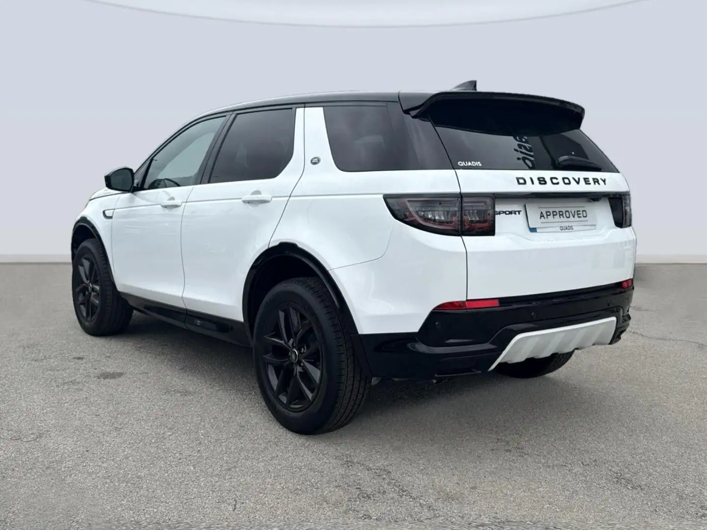 Land Rover Discovery Sport 2.0D TD4 MHEV Dynamic SE AWD Auto 163 Белый - 2