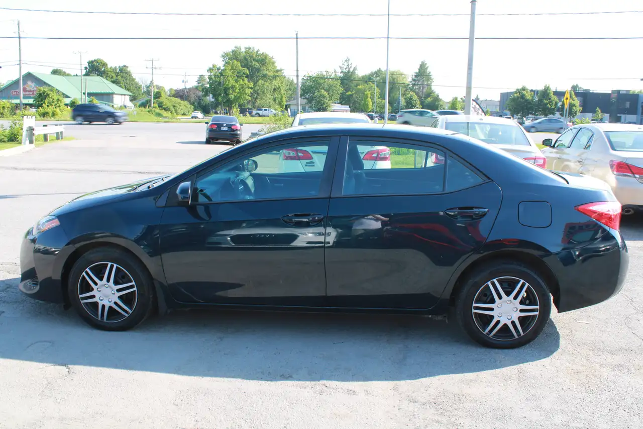 Toyota Corolla photo Toyota Corolla