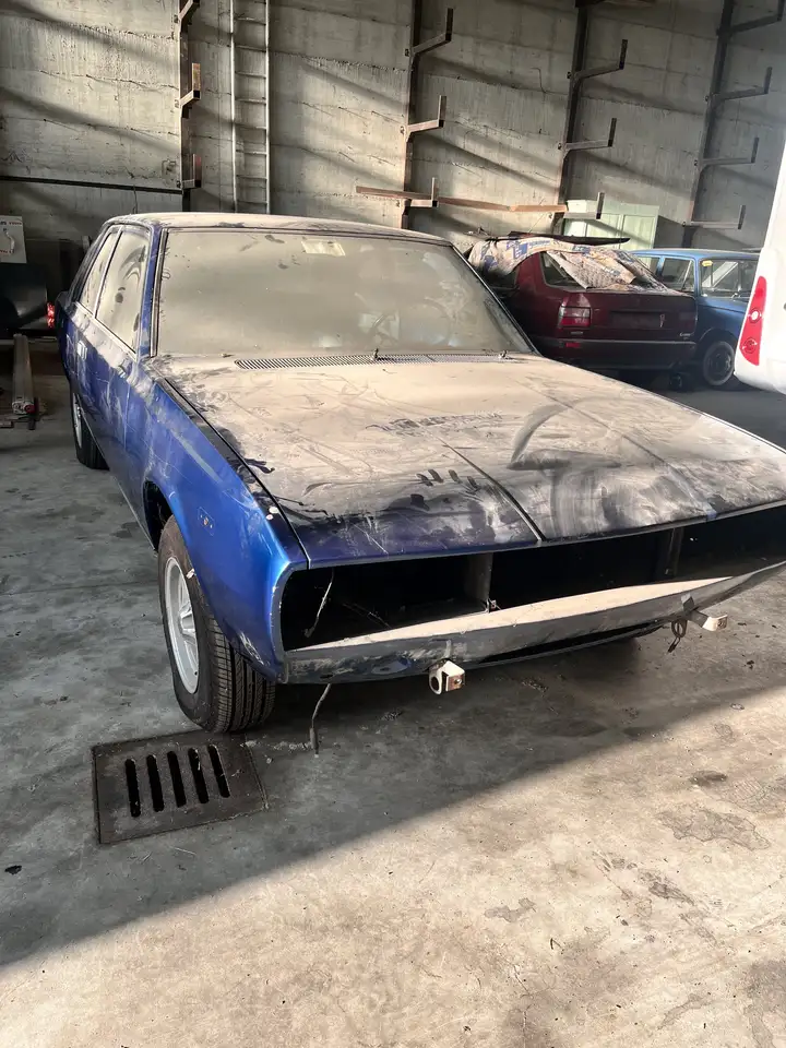 Fiat 130 Coupe, foto 4