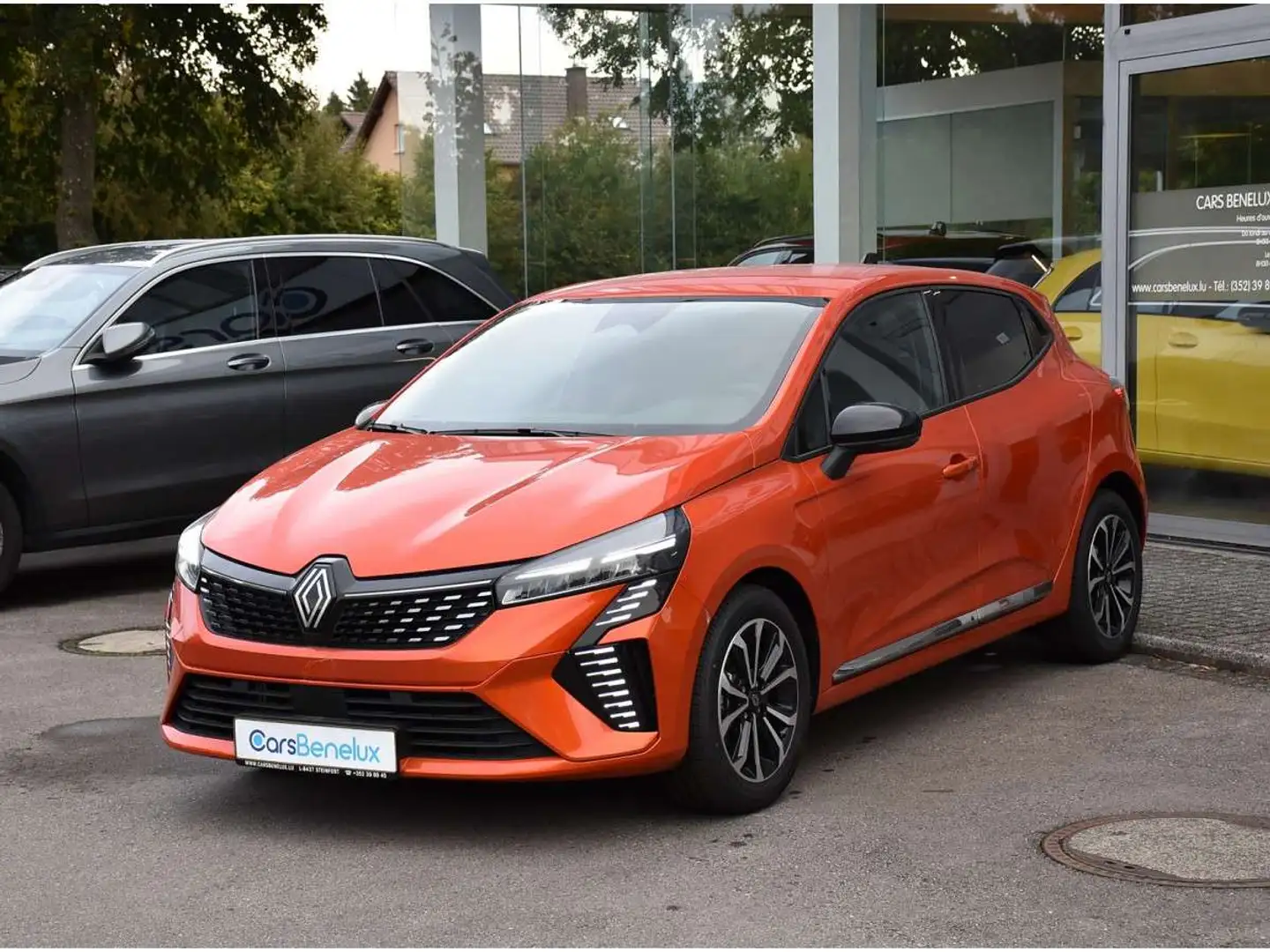 Renault Clio 1.0 TCE Techno CUIR SG CHAUFF GPS LANE CAM NEUVE Orange - 2