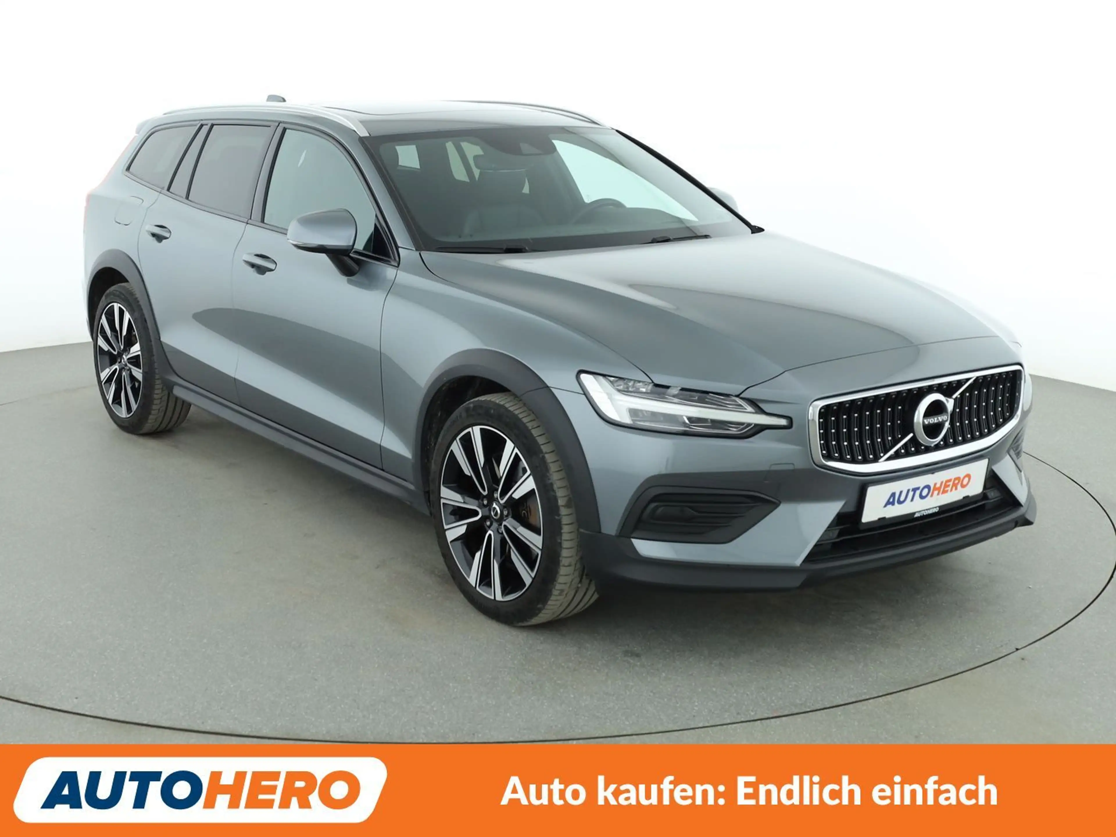 Volvo V60 Cross Country 2.0 T5 Pro AWD Aut.*NAVI*LED*TEMPO*PDC*SHZ* — photo 8