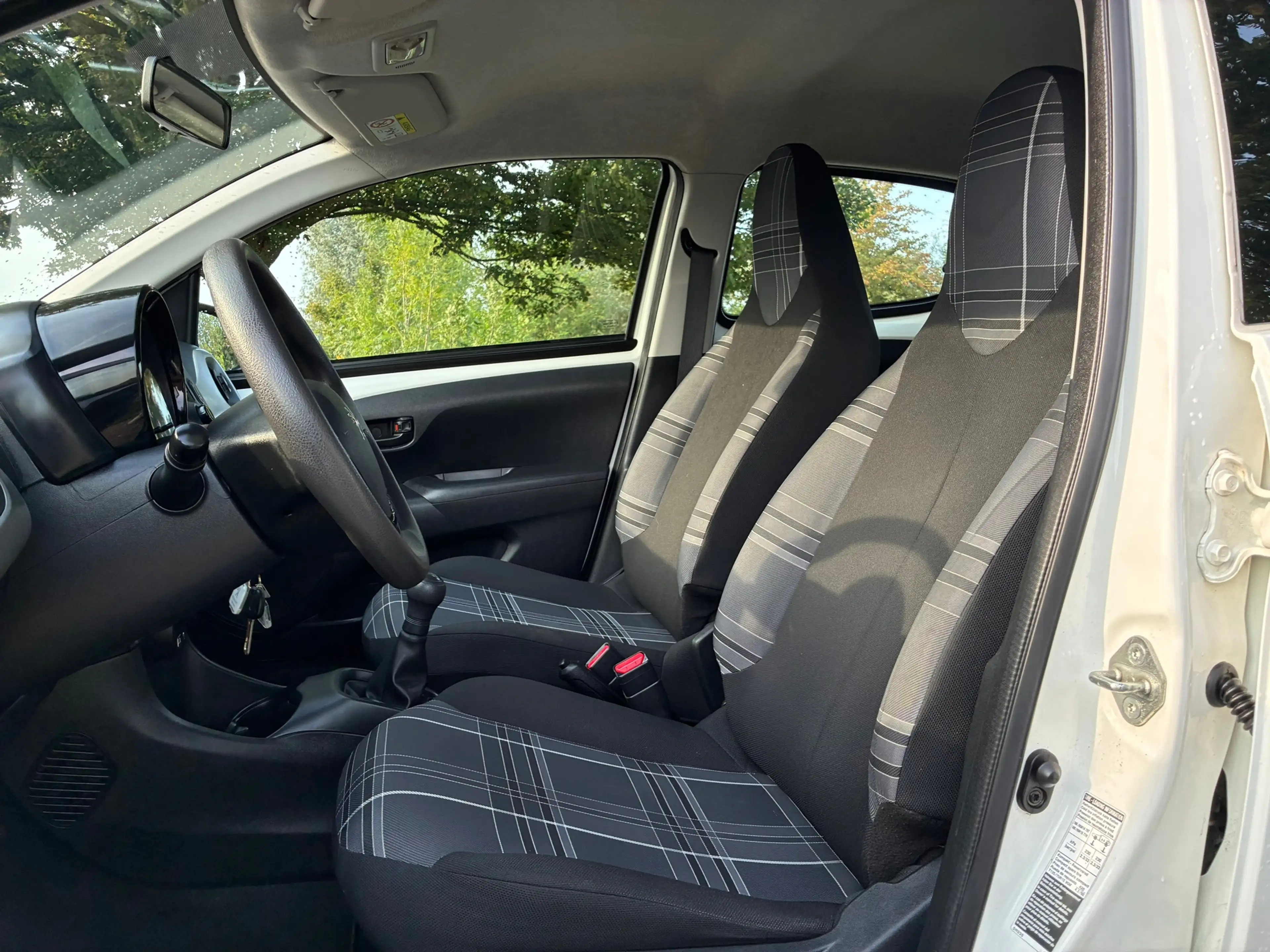 Peugeot 108 1.0 e-VTi Active | Airco + Bluetooth + Elk. Ramen — photo 11