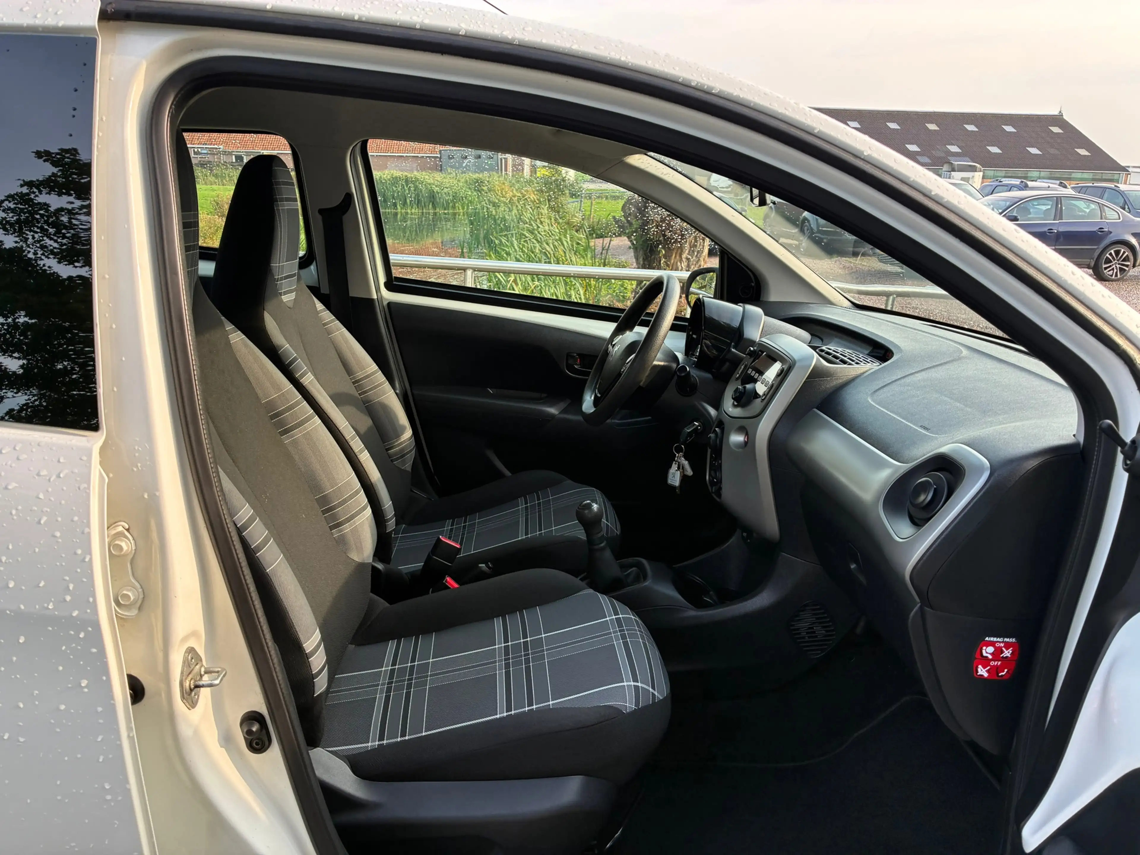 Peugeot 108 1.0 e-VTi Active | Airco + Bluetooth + Elk. Ramen — photo 7