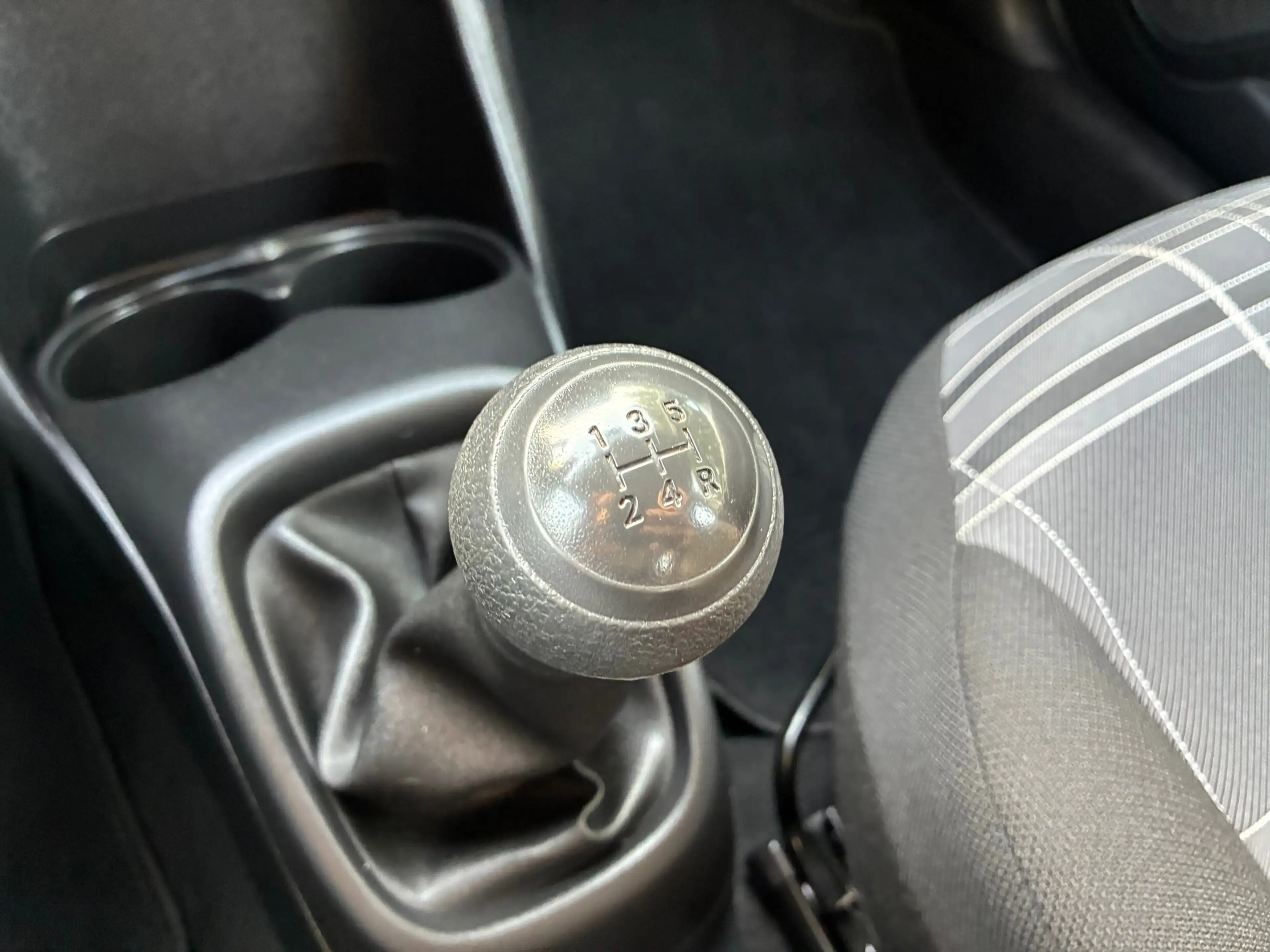 Peugeot 108 1.0 e-VTi Active | Airco + Bluetooth + Elk. Ramen — photo 20