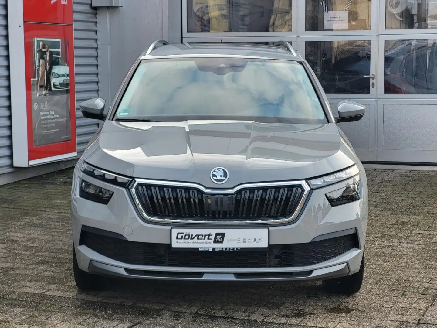 Skoda Kamiq 1.0 TSI Style Climatronic PDC SHZ KAMERA LED Grijs - 2