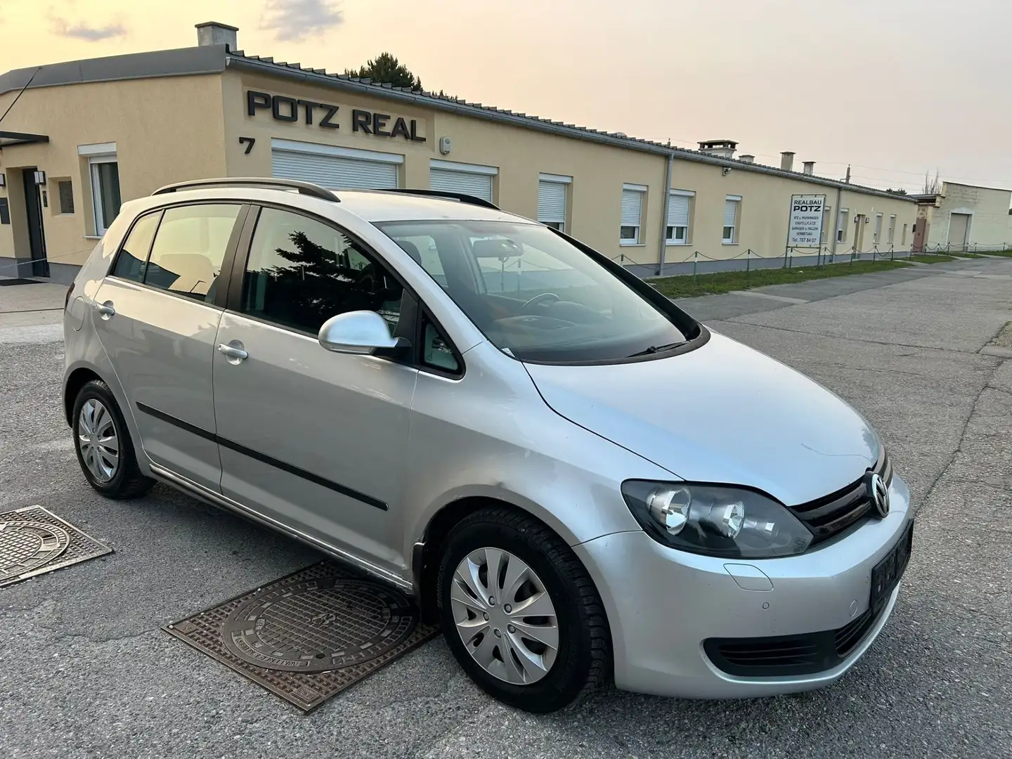 Volkswagen Golf Plus Rabbit 1,6 TDI DPF - 2