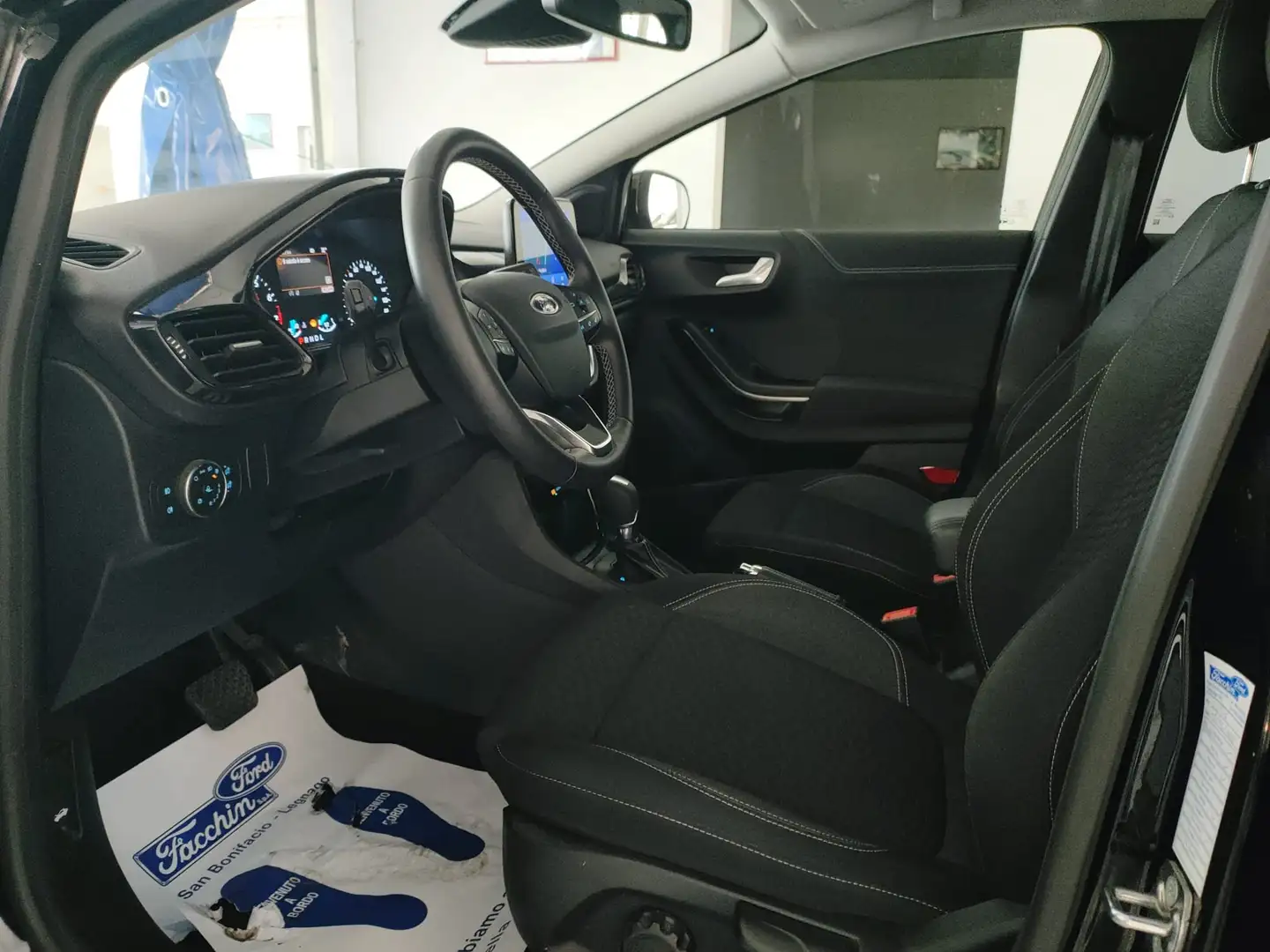 Ford Puma 1.0 Ecoboost Hybrid 125cv Titanium Zwart - 2