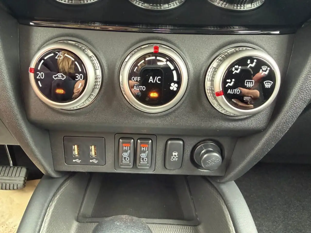 Mitsubishi RVR снимка Mitsubishi RVR