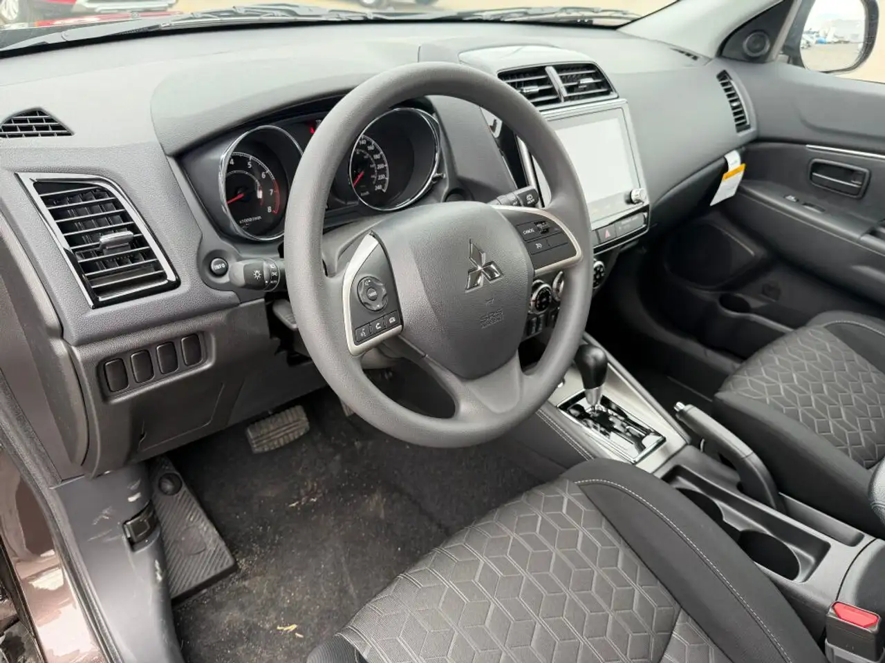 Mitsubishi RVR снимка Mitsubishi RVR