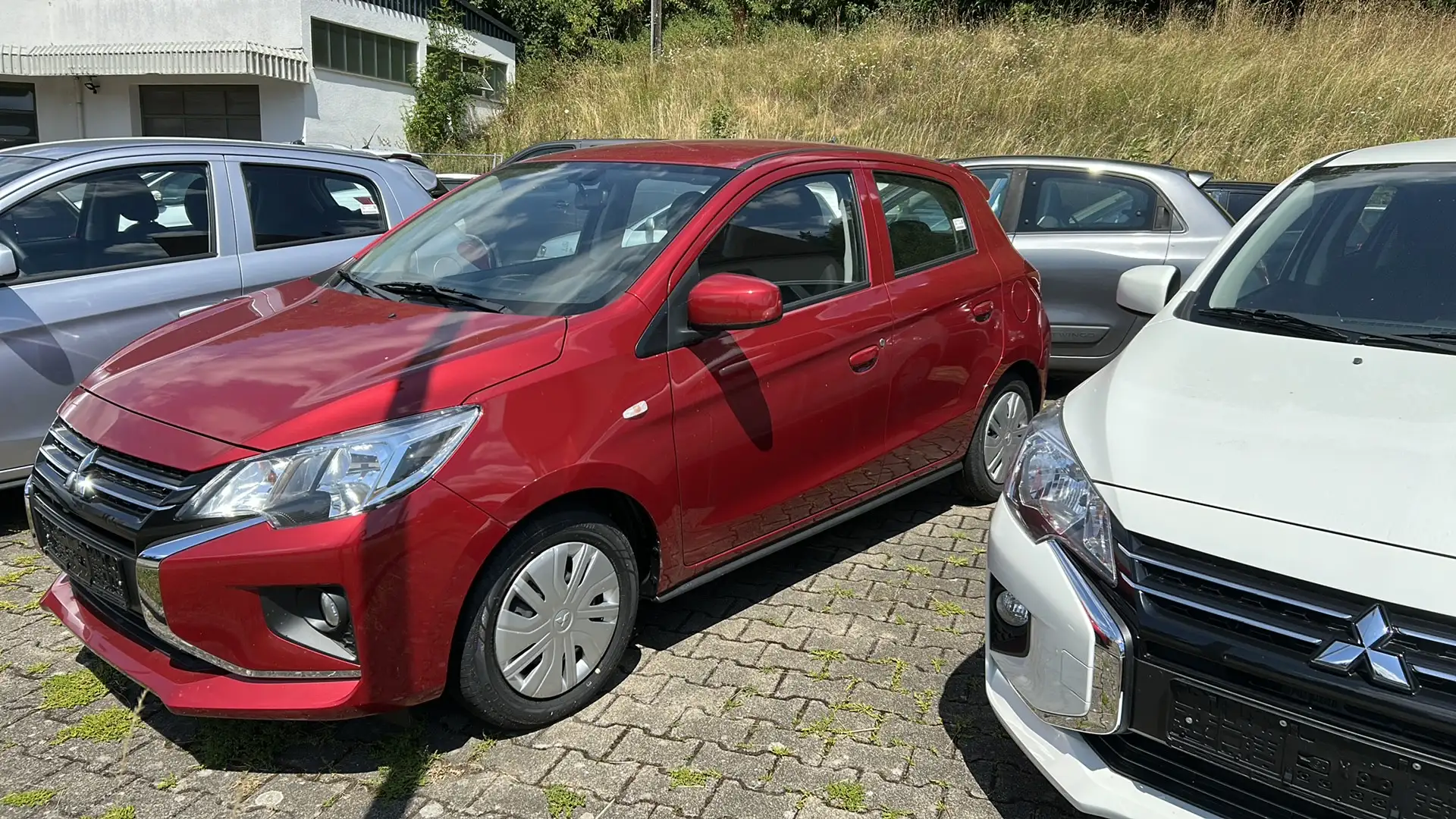 Mitsubishi Space Star Select Rot - 1