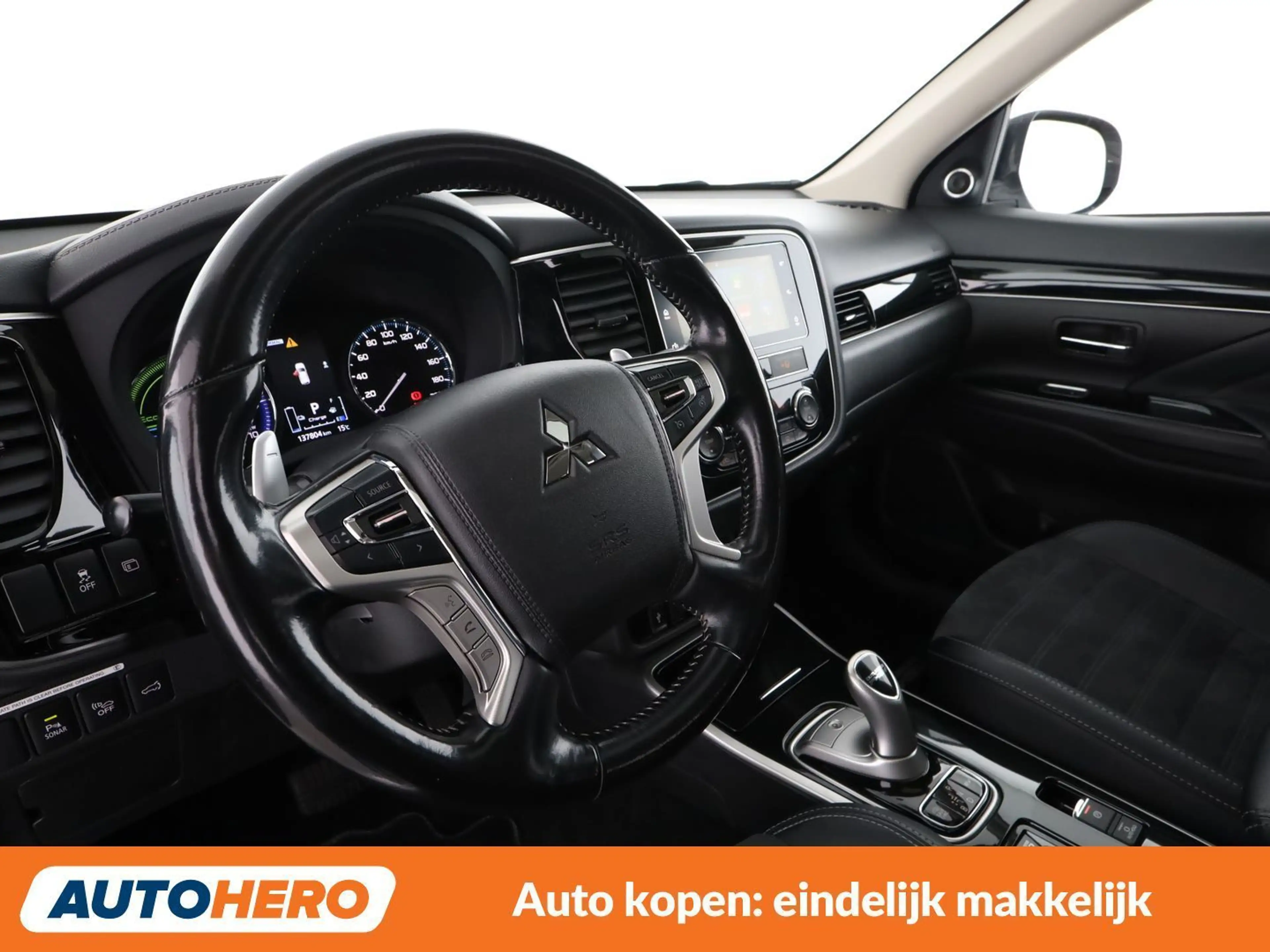 Mitsubishi Outlander 2.4 PHEV Intro Edition 4WD — photo 12