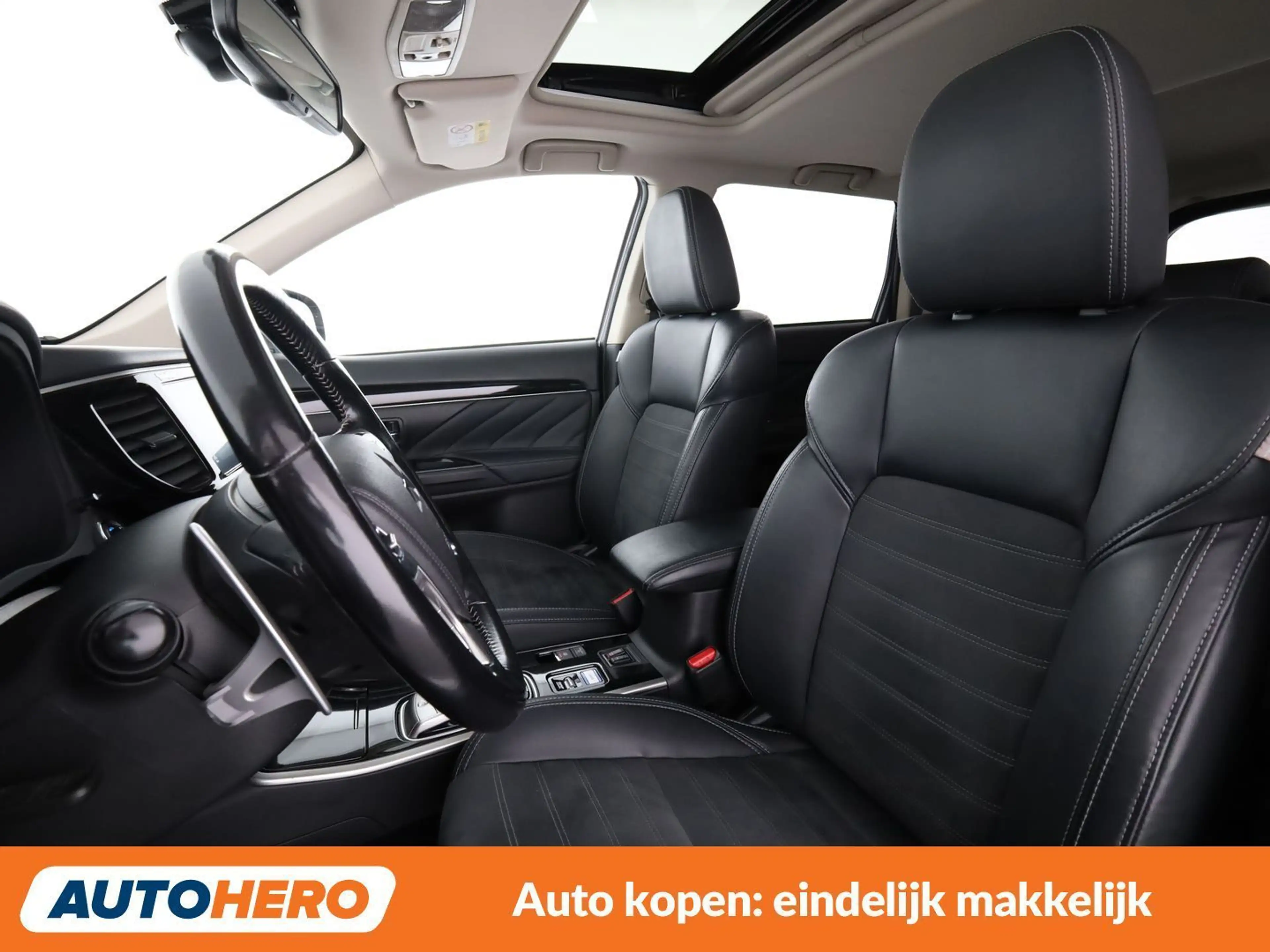 Mitsubishi Outlander 2.4 PHEV Intro Edition 4WD — photo 11