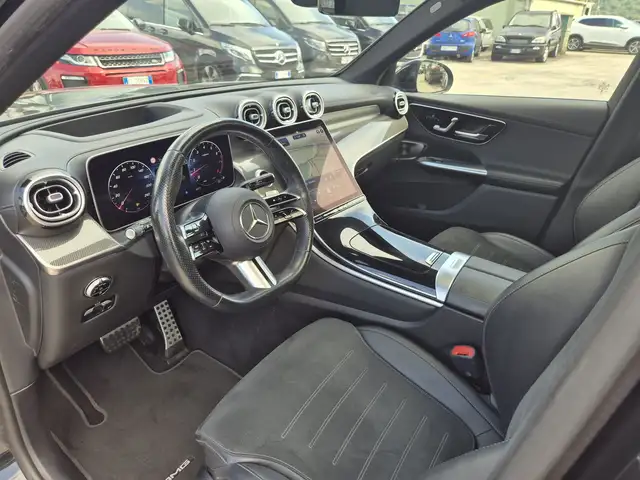Mercedes-Benz 300 view 6
