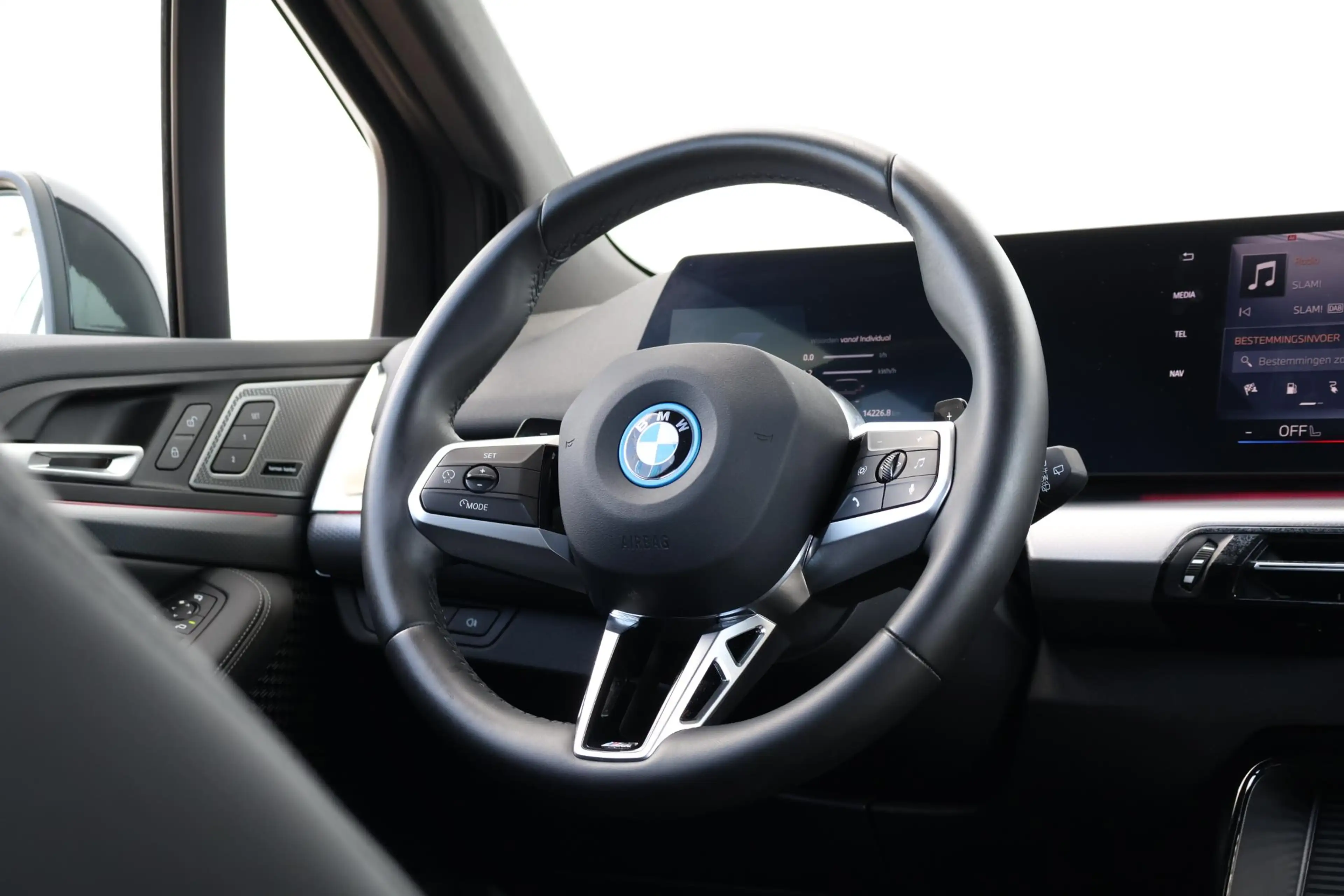 BMW 230 2-serie Active Tourer 230e xDrive | M-Sport pakket — photo 13