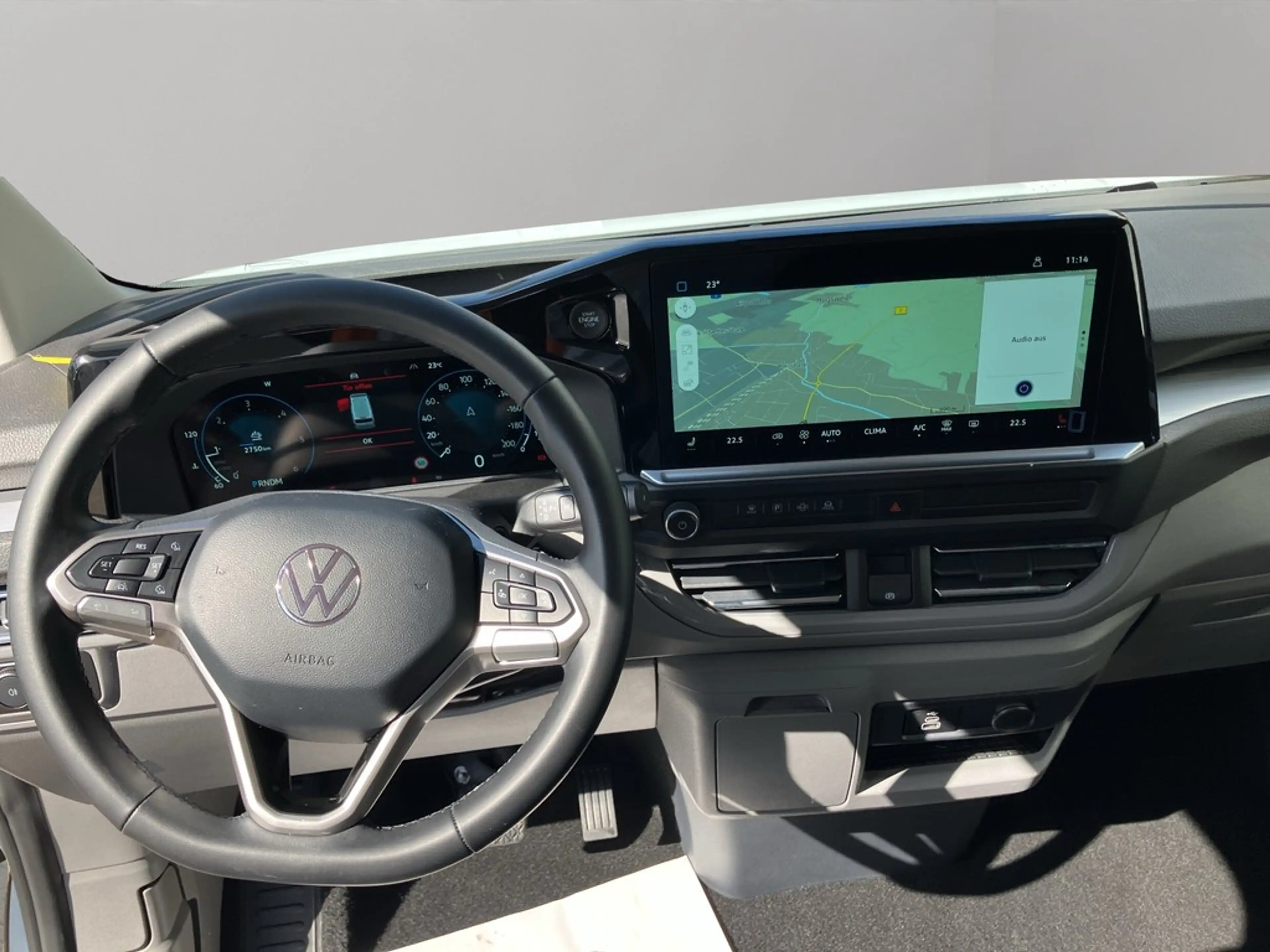 Volkswagen T7 Caravelle Life KR TDI Automatik 9Sitze Navi — photo 14