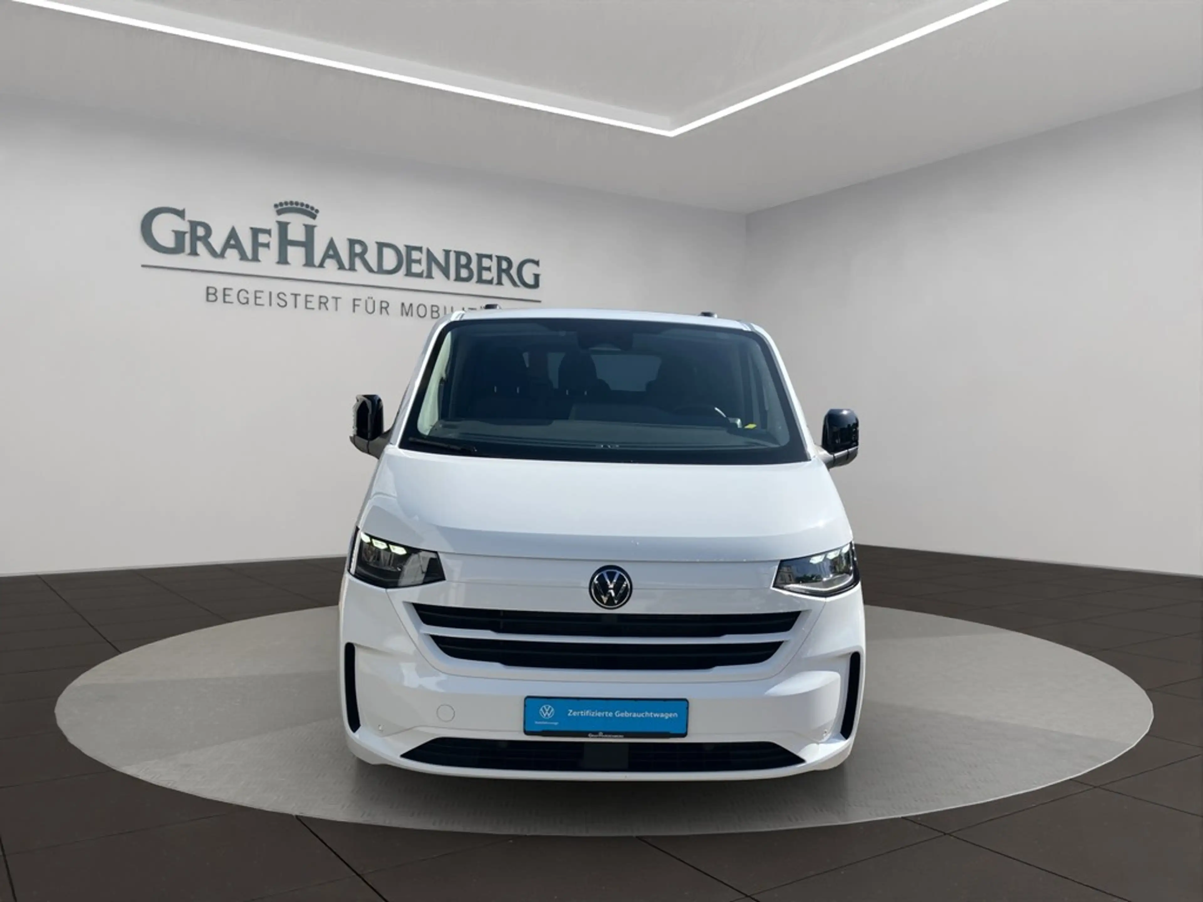 Volkswagen T7 Caravelle Life KR TDI Automatik 9Sitze Navi — photo 9