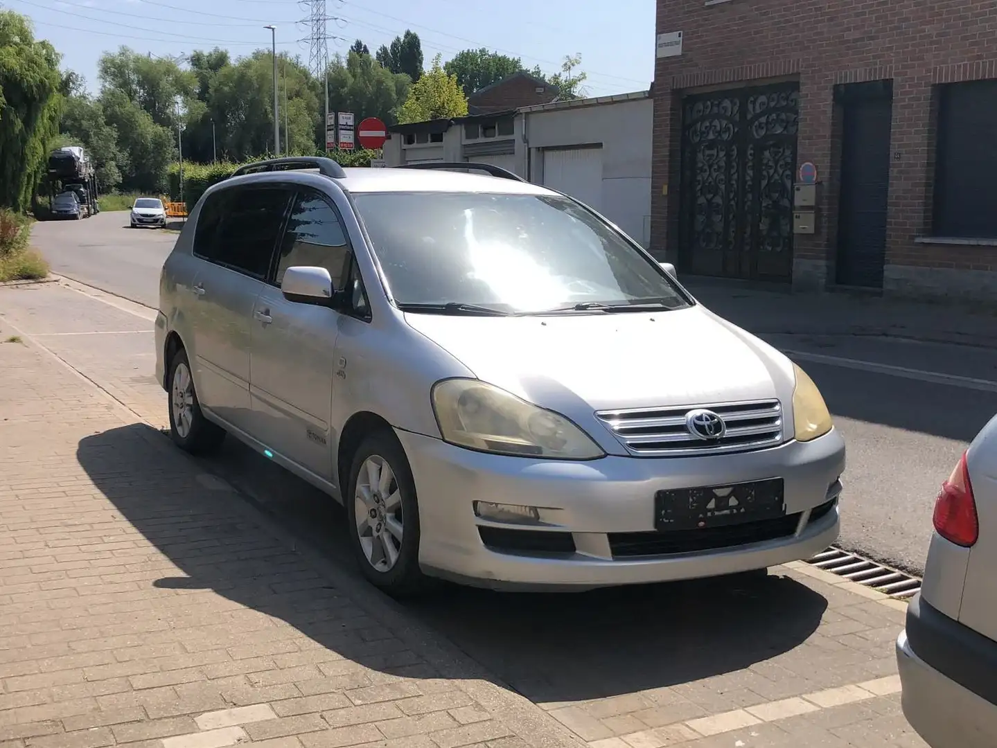 Toyota Avensis Verso Avensis Verso 2.0 Turbo D4D 16v Linea Luna 7pl. - 1