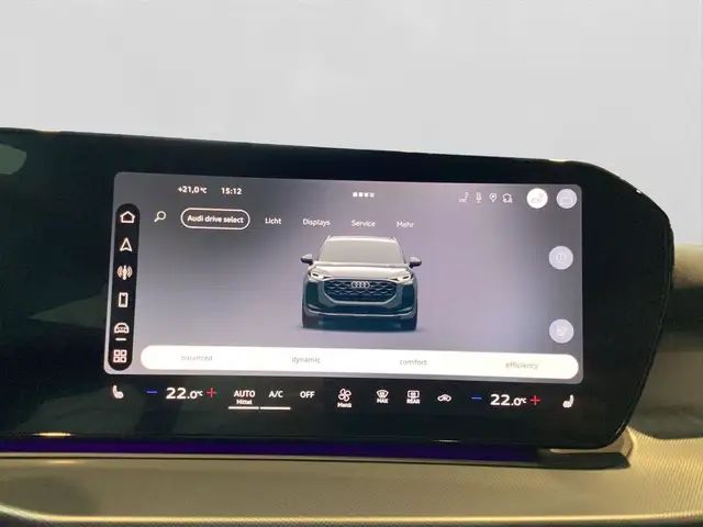 Audi Q3 view 15