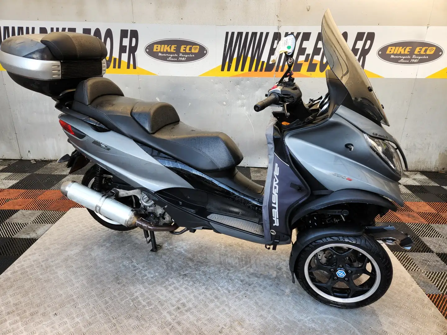 Piaggio MP3 500 Gris - 1
