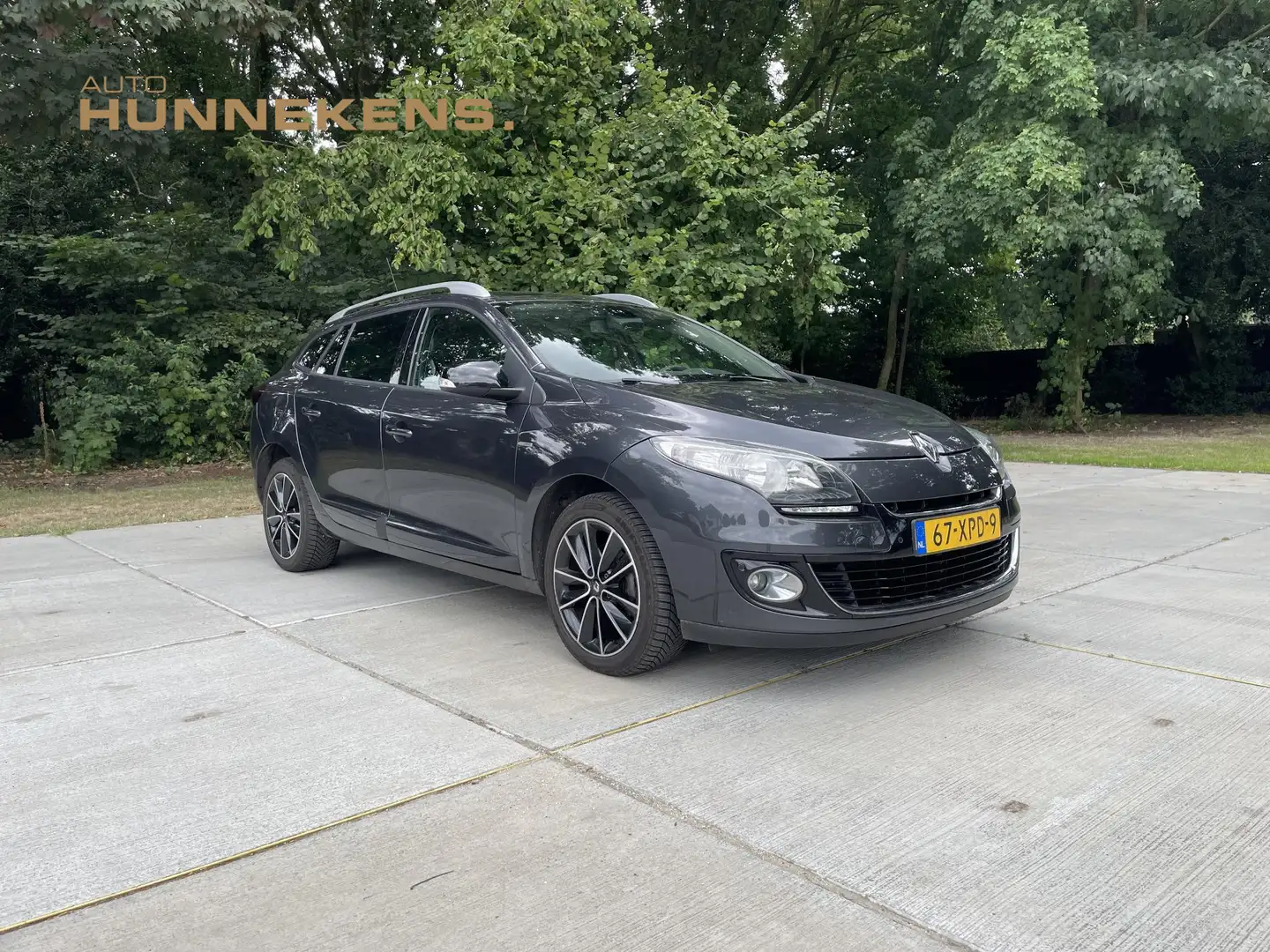 Renault Megane Estate 1.5 dCi Bose Grijs - 1