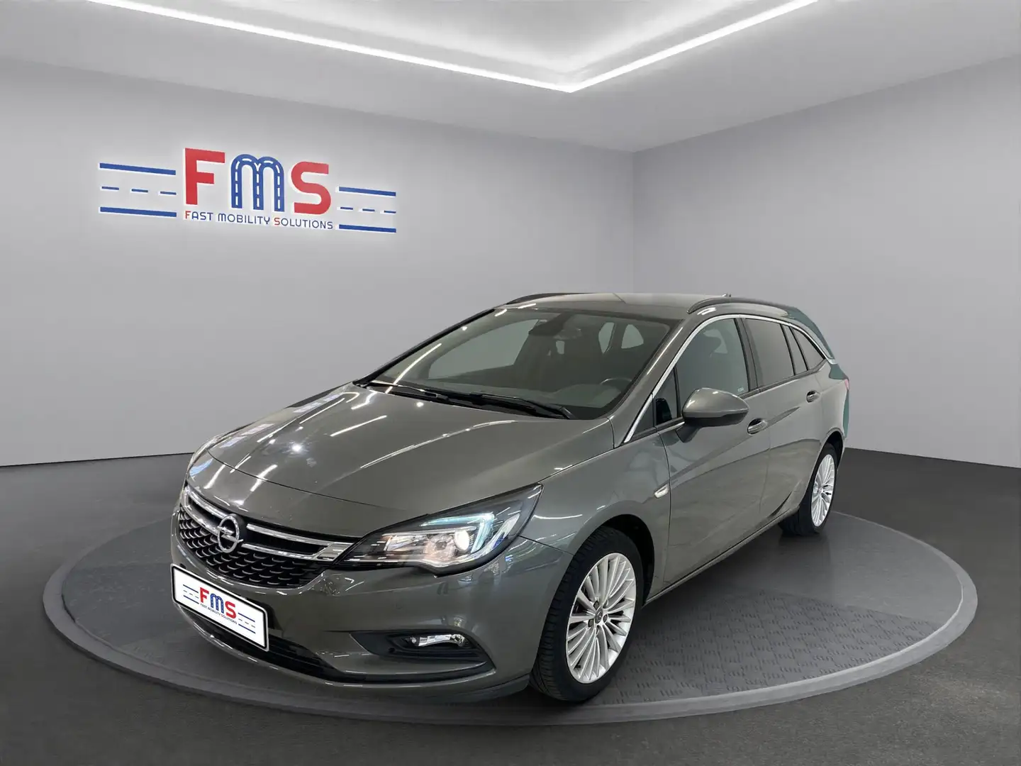 Opel Astra Astra Sports Tourer 1.6 cdti Innovation 136cv auto Grigio - 1