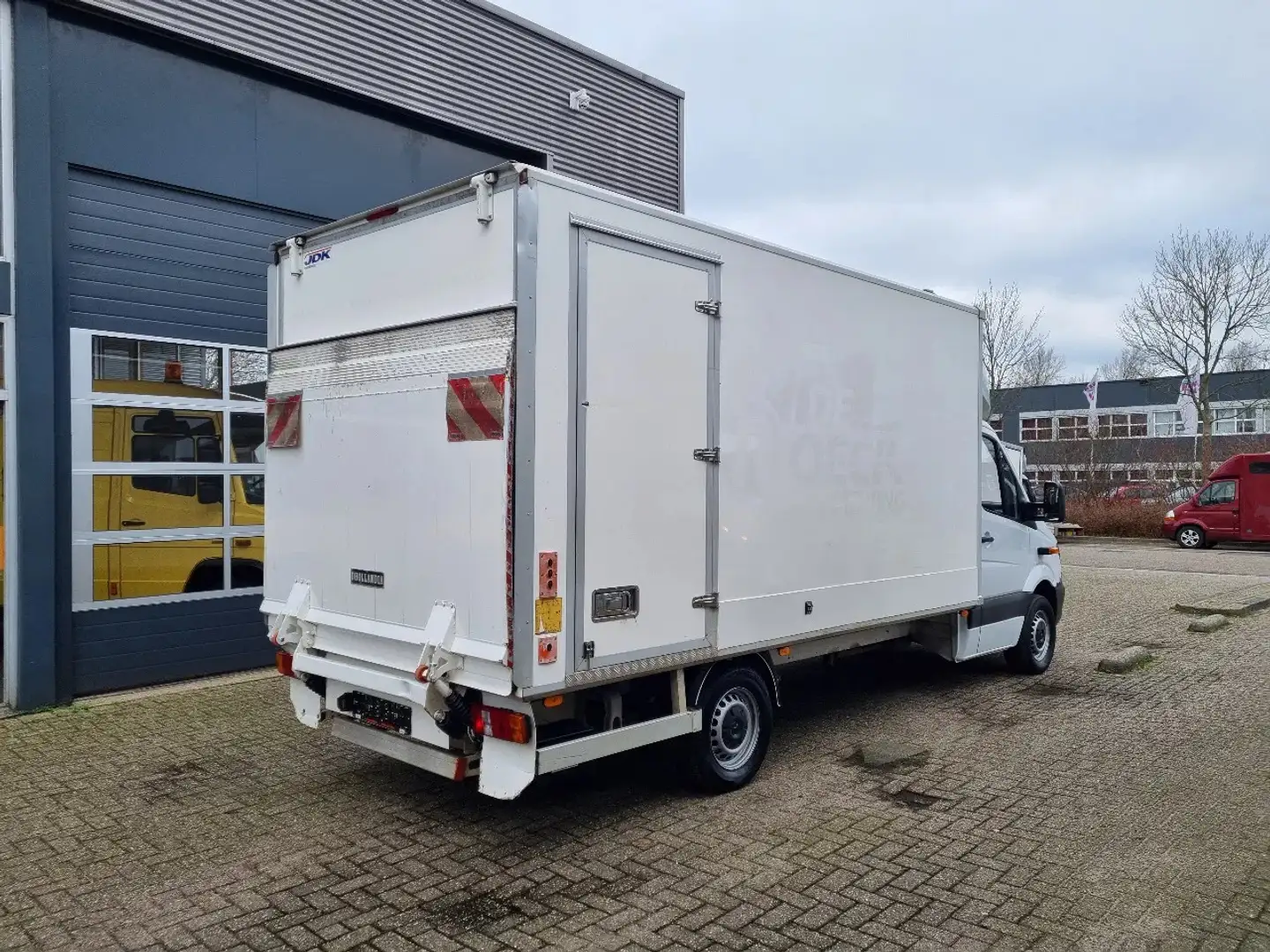 Mercedes-Benz Sprinter 314 CDI Koffer 20 M3 LBW Dhollandia Euro 6B Wit - 2