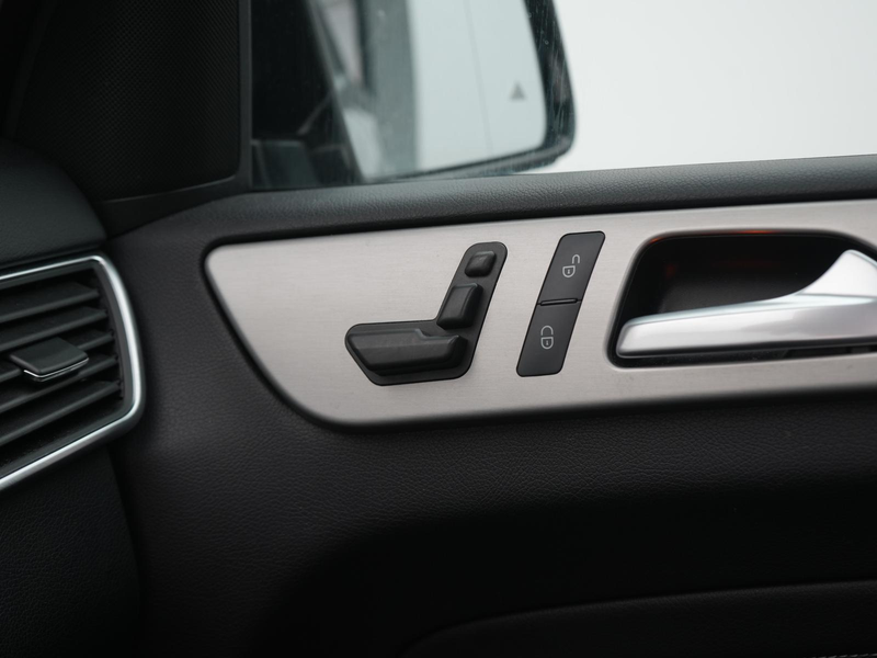 Mercedes-Benz ML 350 NAVI,ACC,TOTW,MEMORY,PANO,SPURH,AHK,KAM — photo 27