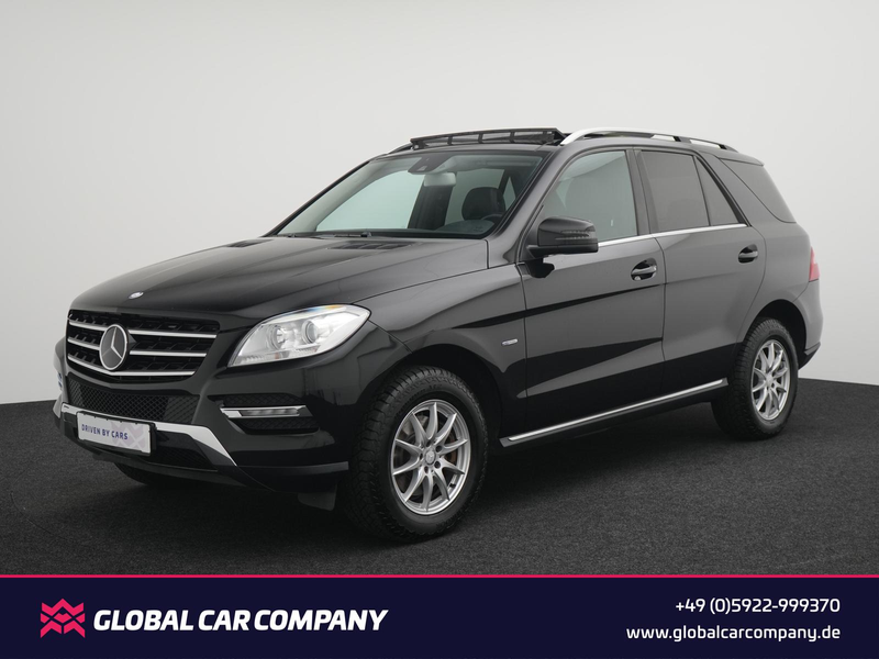 Mercedes-Benz ML 350 NAVI,ACC,TOTW,MEMORY,PANO,SPURH,AHK,KAM